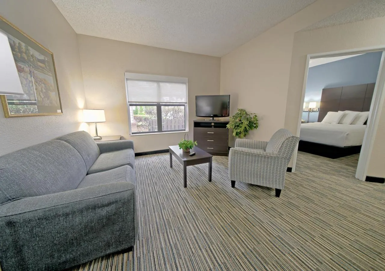 TV and multimedia in All Season Suites