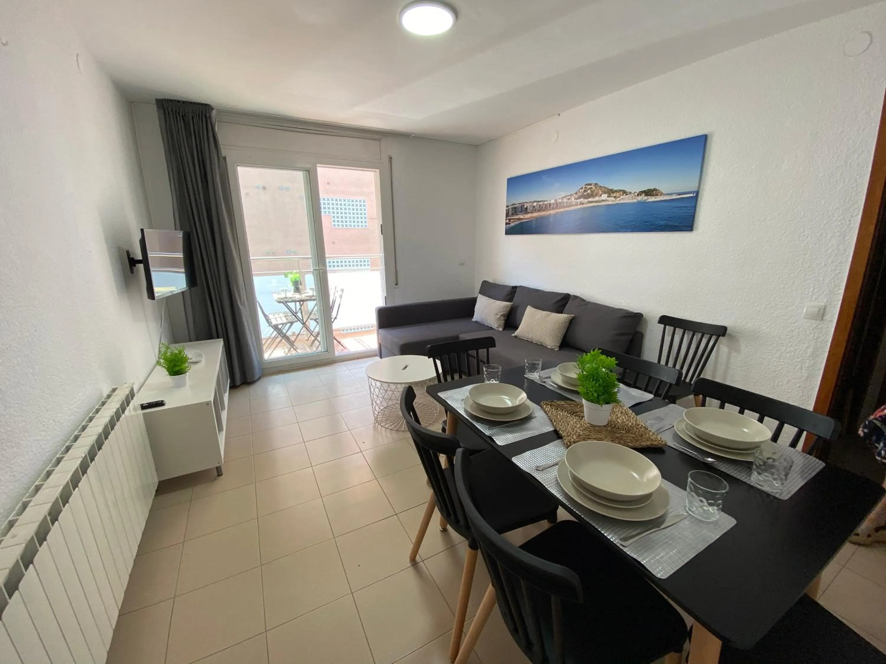 Dining area in Apartamentos AR Isern