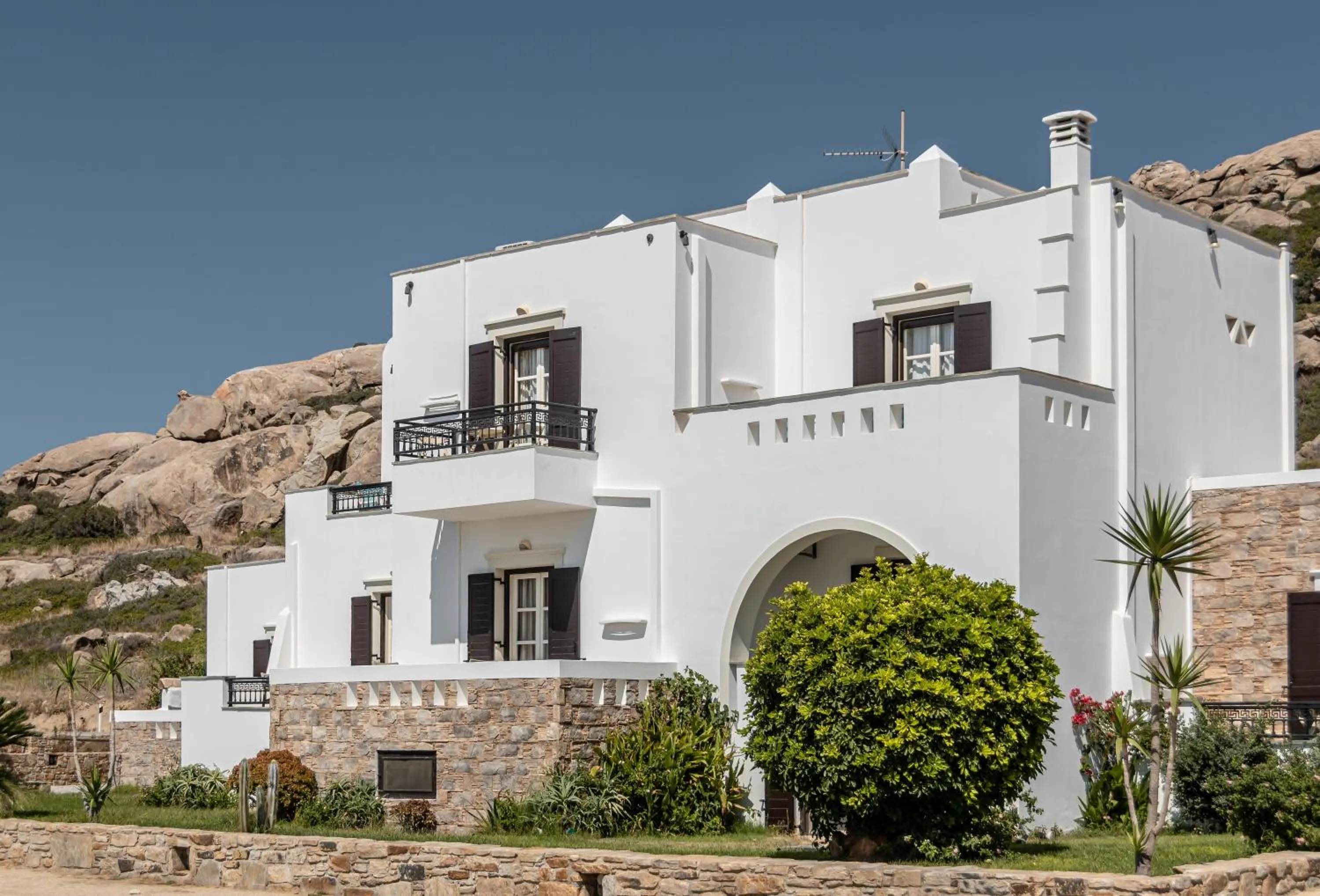 Property building in Zefyros Studios