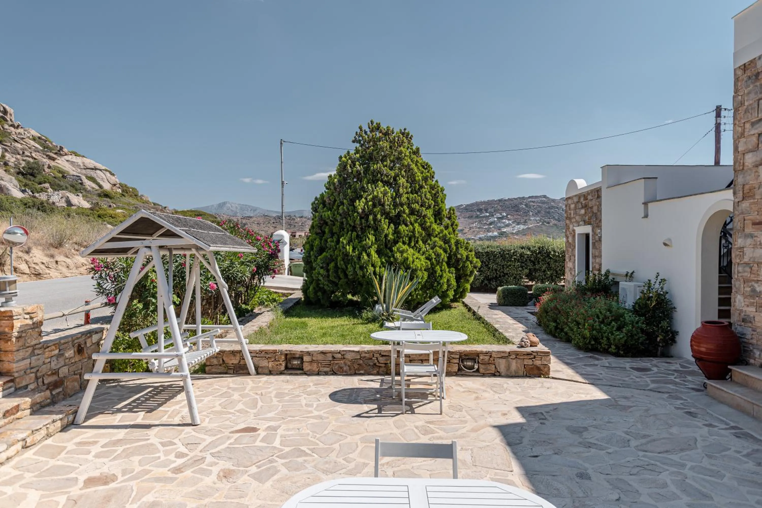 Property building in Zefyros Studios