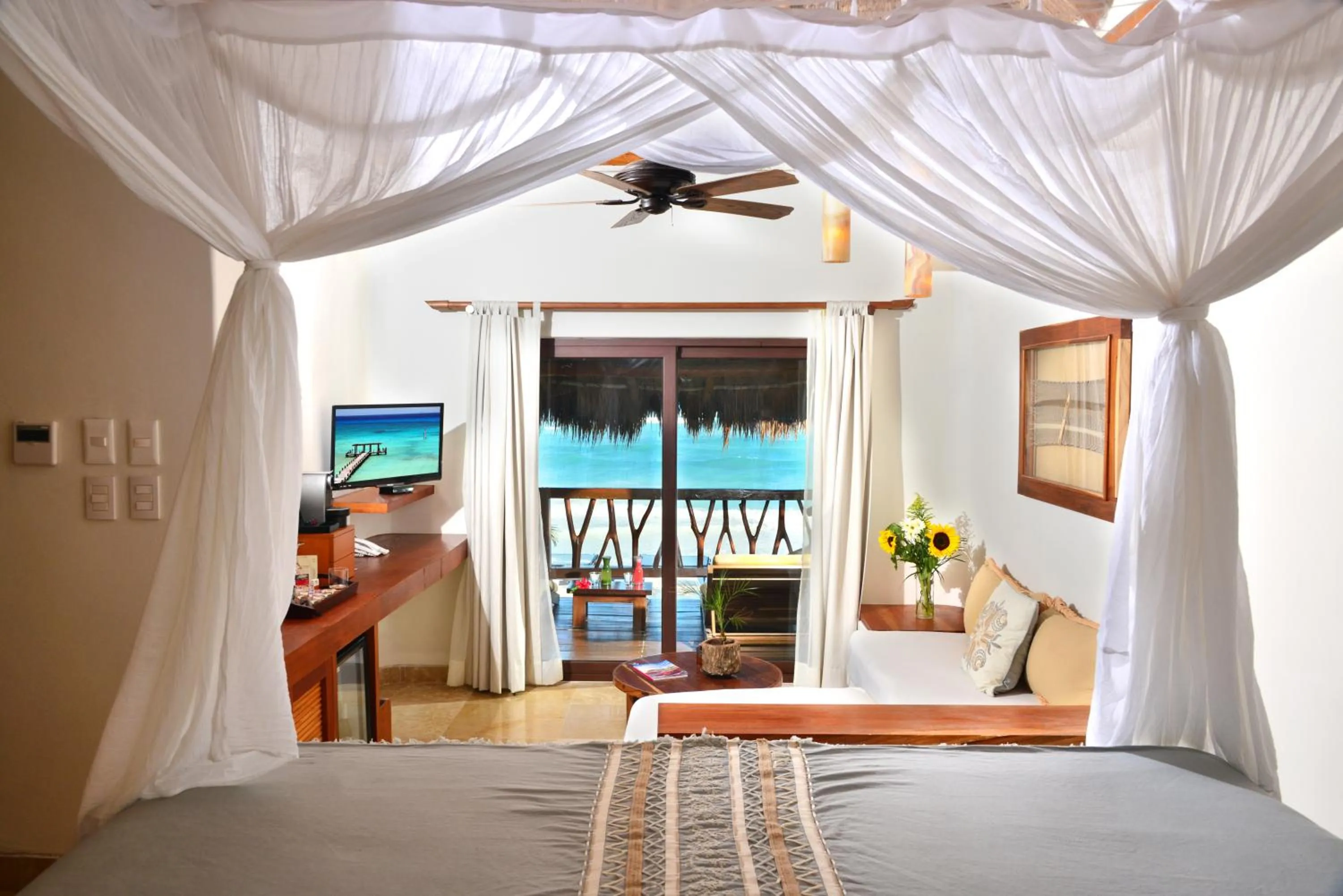 bunk bed, Bed in Ana y Jose Tulum Hotel & Beach Club