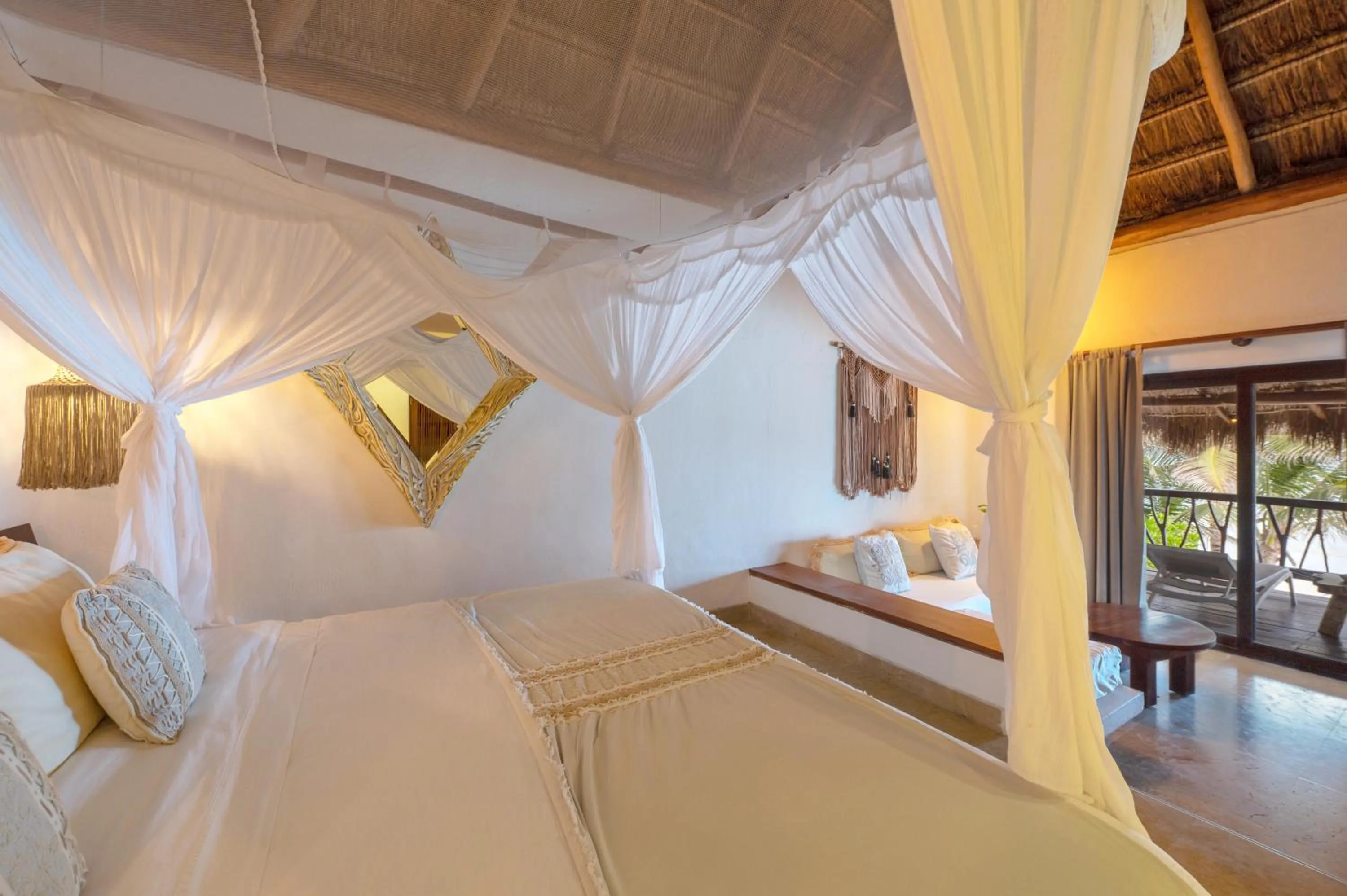 Bed in Ana y Jose Tulum Hotel & Beach Club