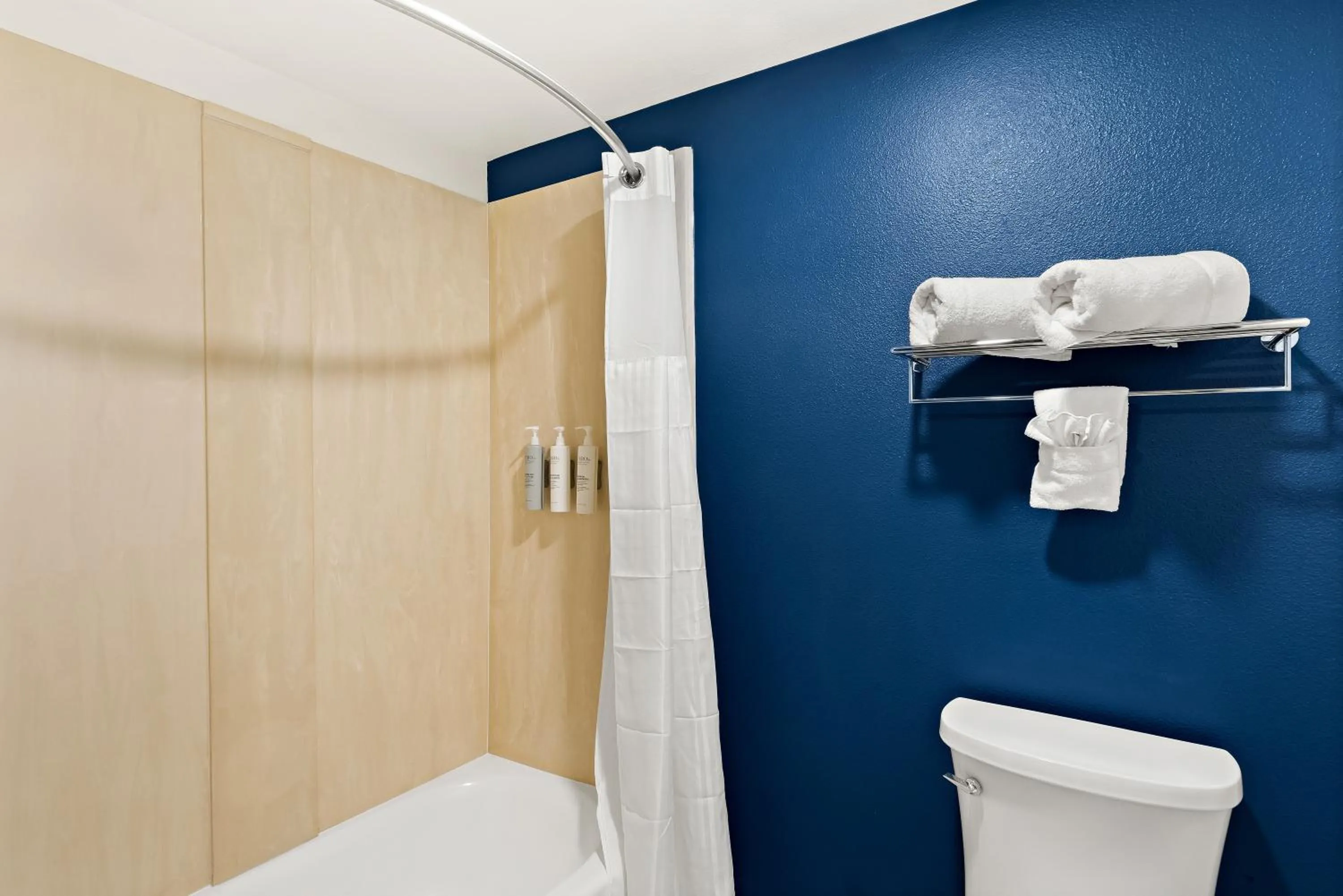 Spark by Hilton Newest Hotel in Williams CA