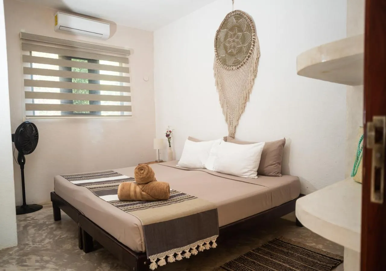 Bed in Villa Los Mangles Boutique Hotel