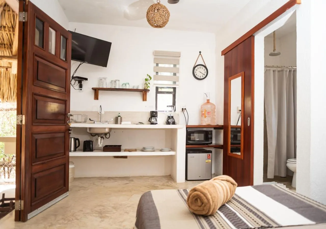 Kitchen or kitchenette in Villa Los Mangles Boutique Hotel