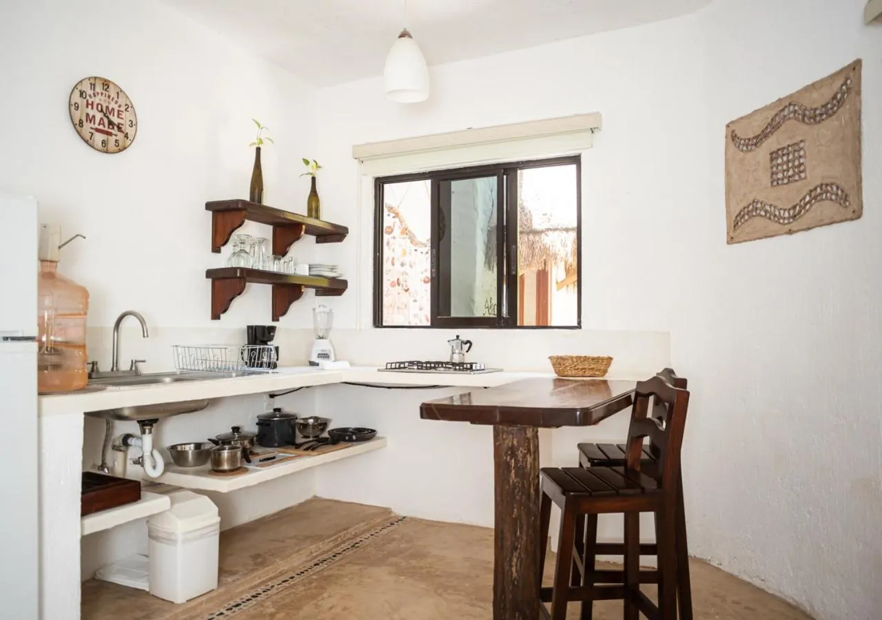 Kitchen or kitchenette in Villa Los Mangles Boutique Hotel