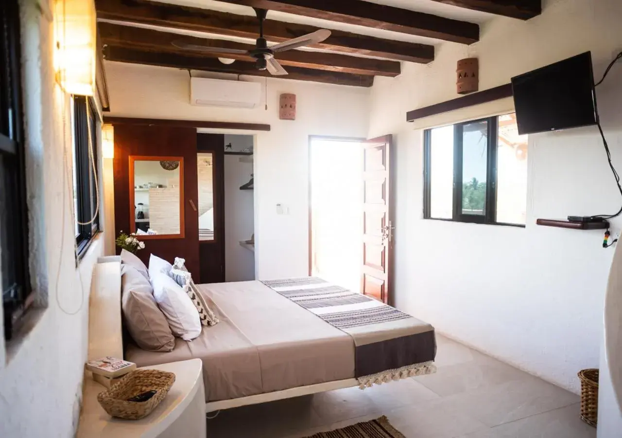 Suite with Terrace and Sea View in Villa Los Mangles Boutique Hotel Suite with Terrace and Sea View in Villa Los Mangles Boutique Hotel