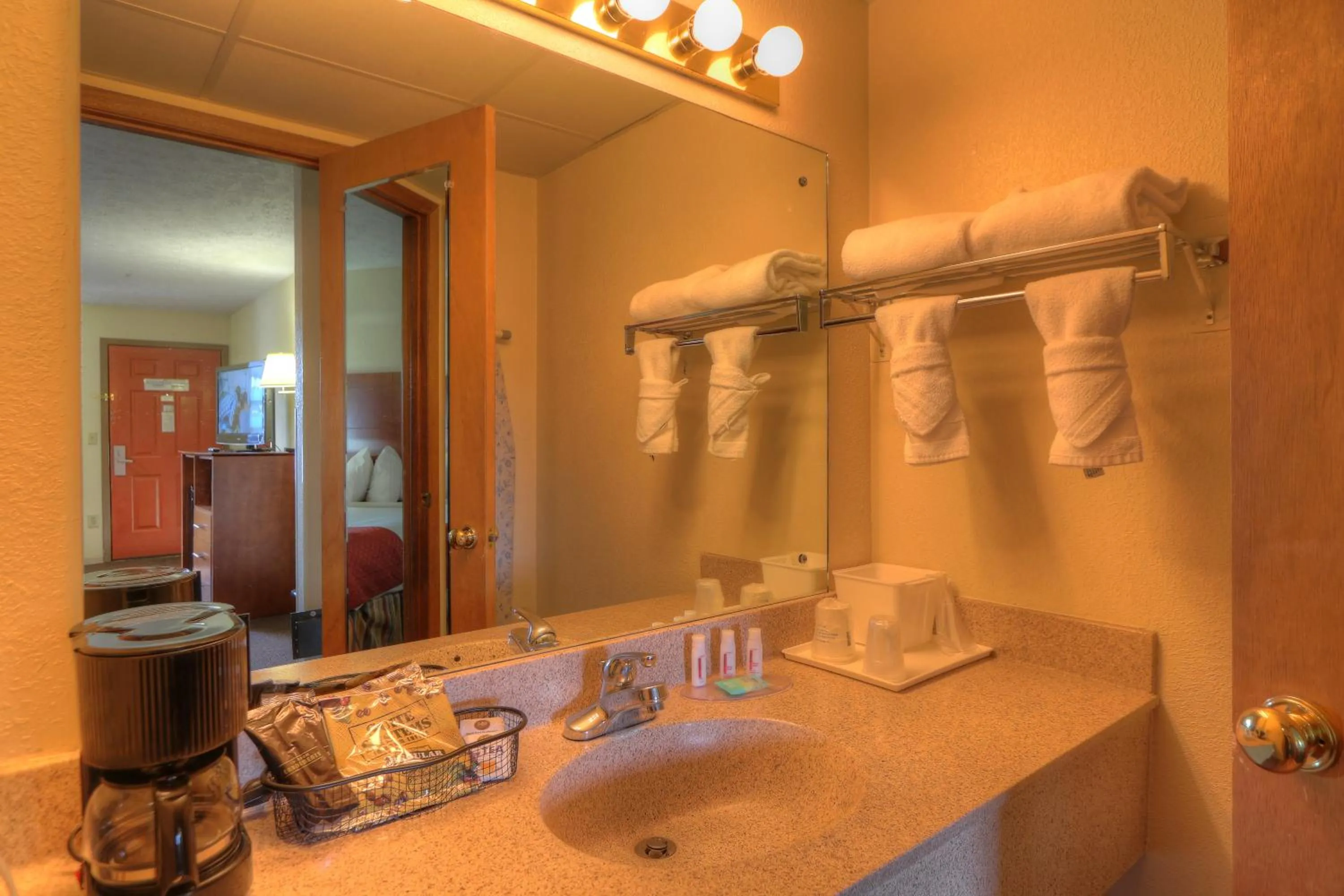 Bathroom in Days Inn By Wyndham Pigeon Forge South