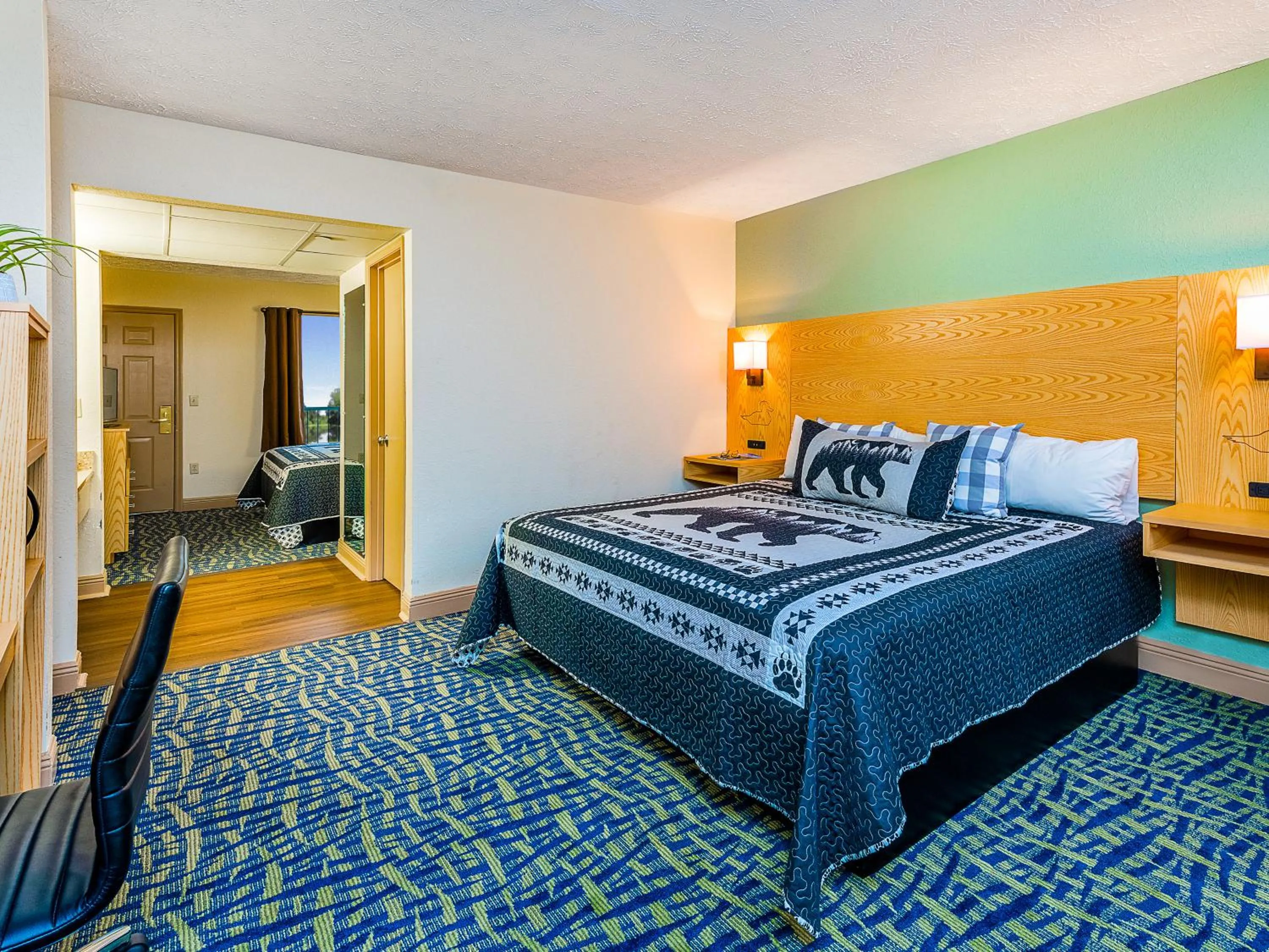 Bedroom, Bed in Creekstone Inn