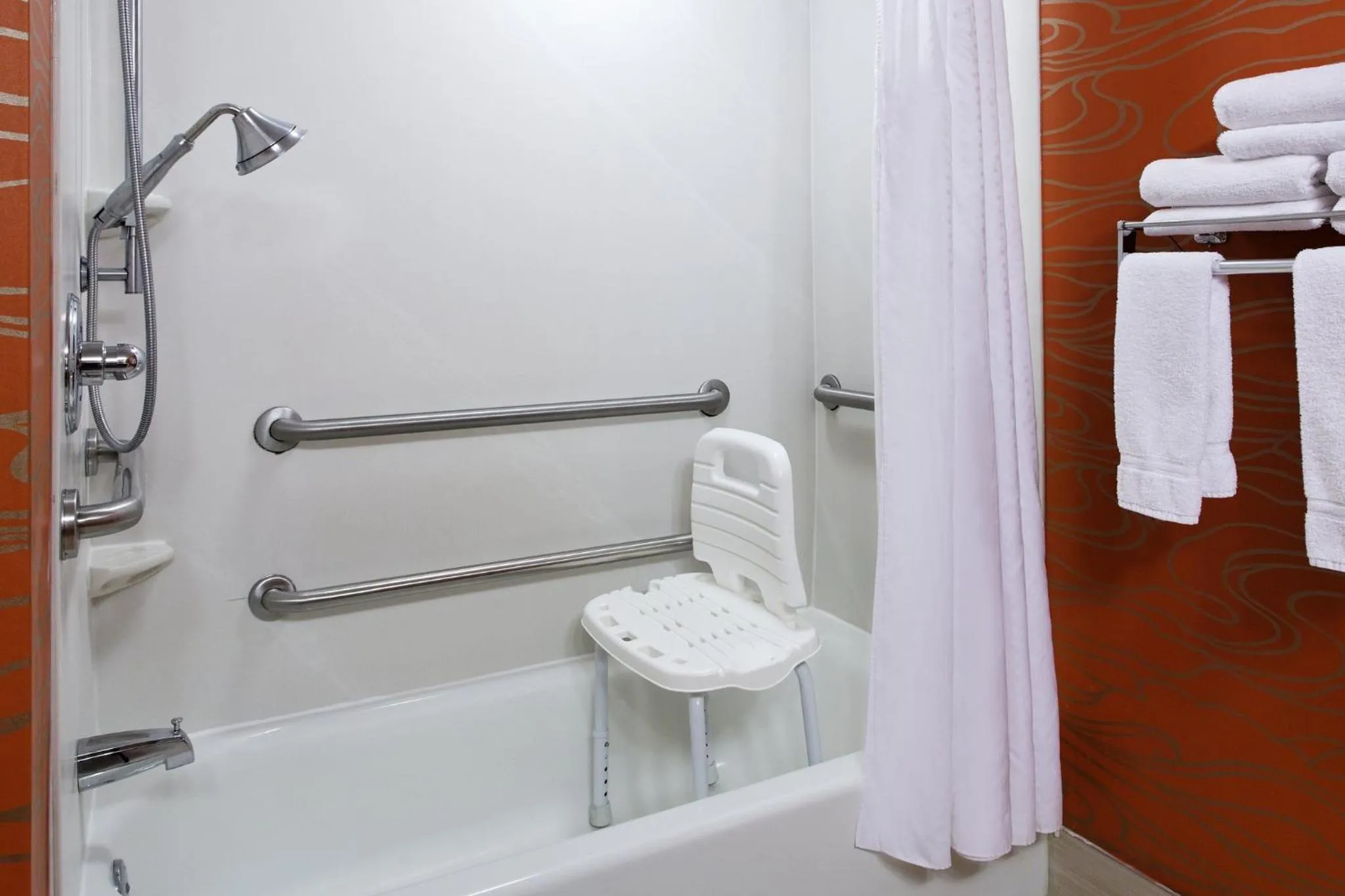 Bathroom in Holiday Inn Express Richmond-Brandermill-Hull Street by IHG