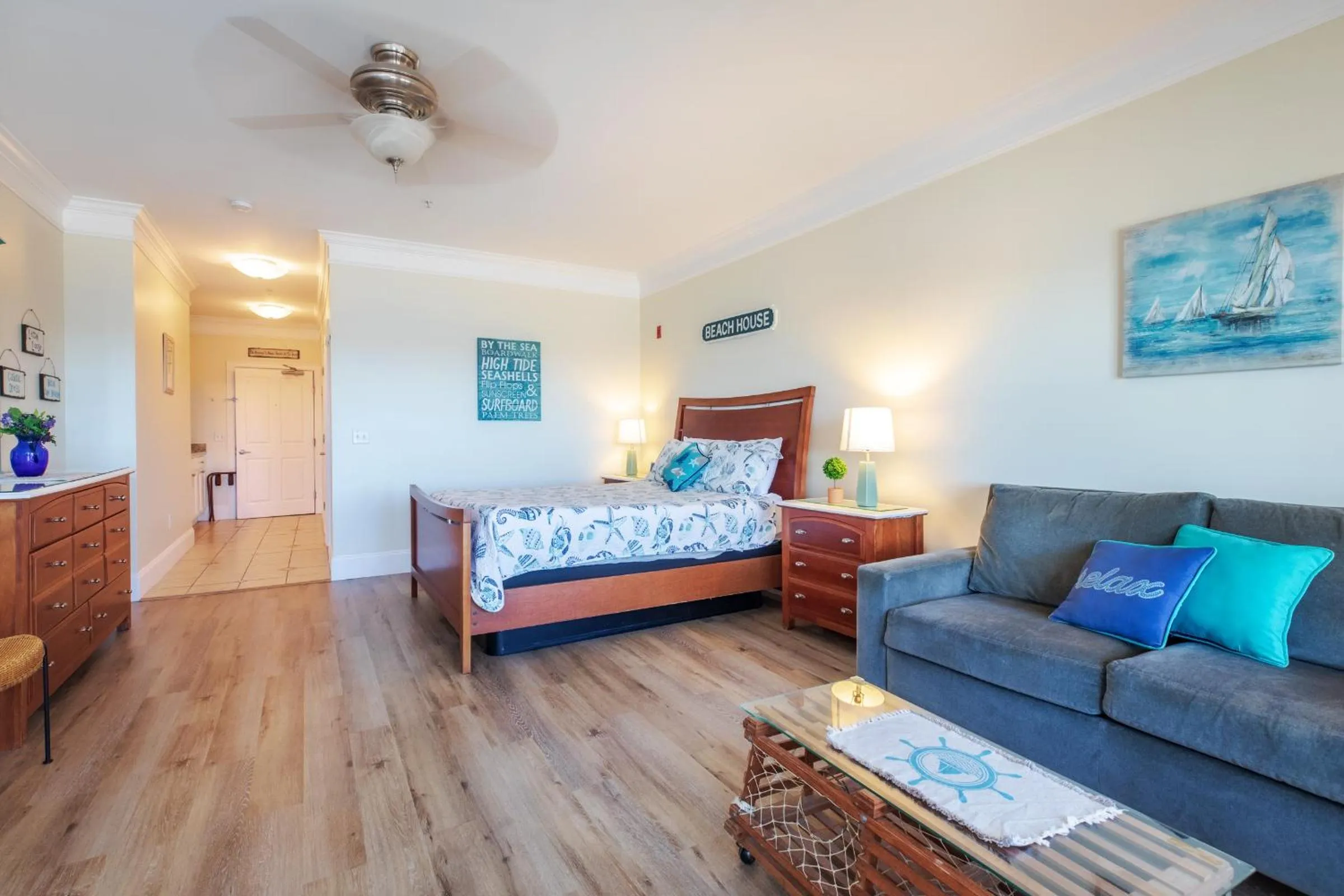 Bed in Atlantic Breeze Suites