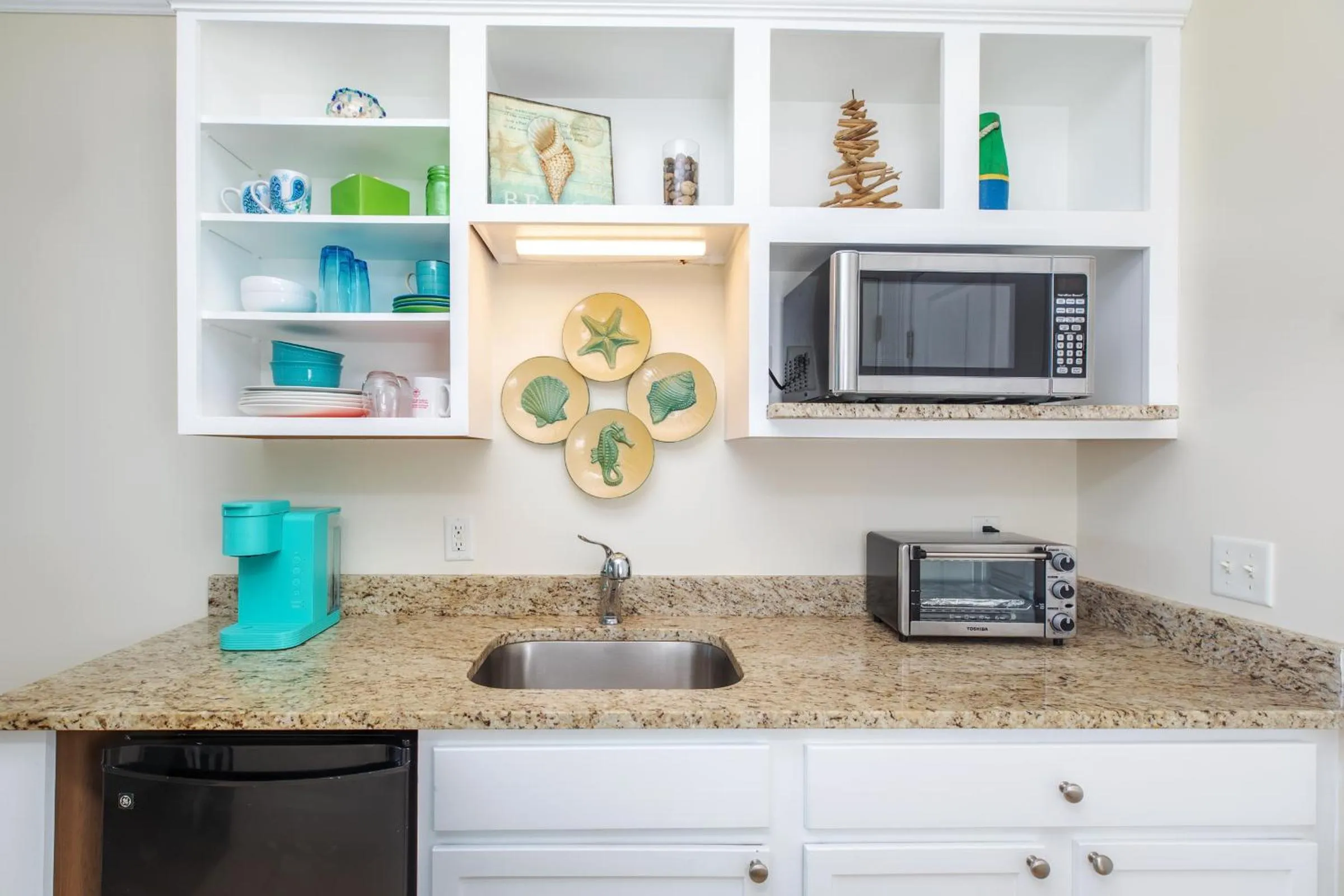 Atlantic Breeze Suites