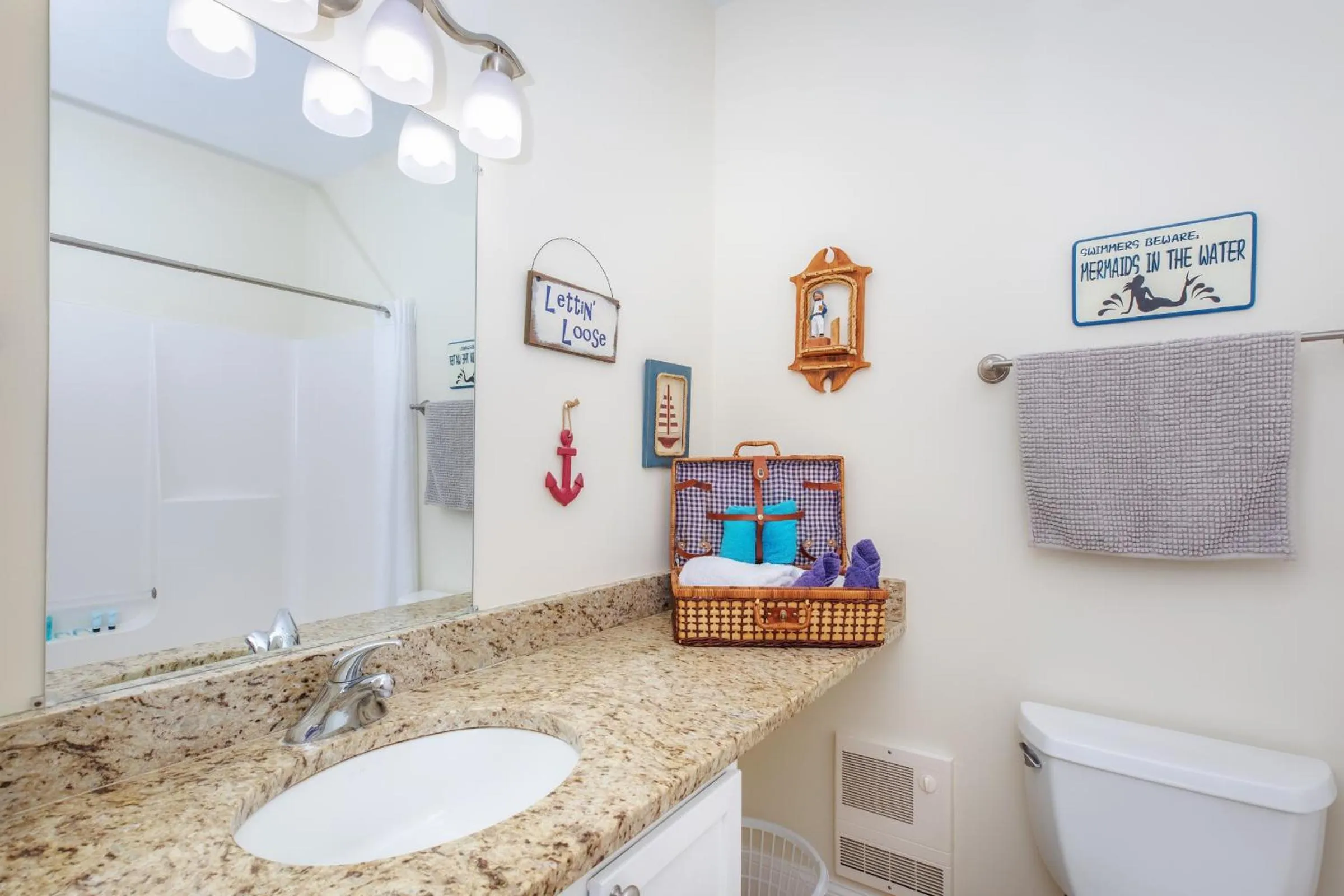 Atlantic Breeze Suites