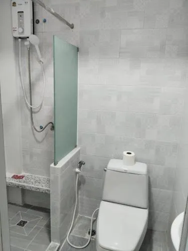 Royal Garden Home Hotel