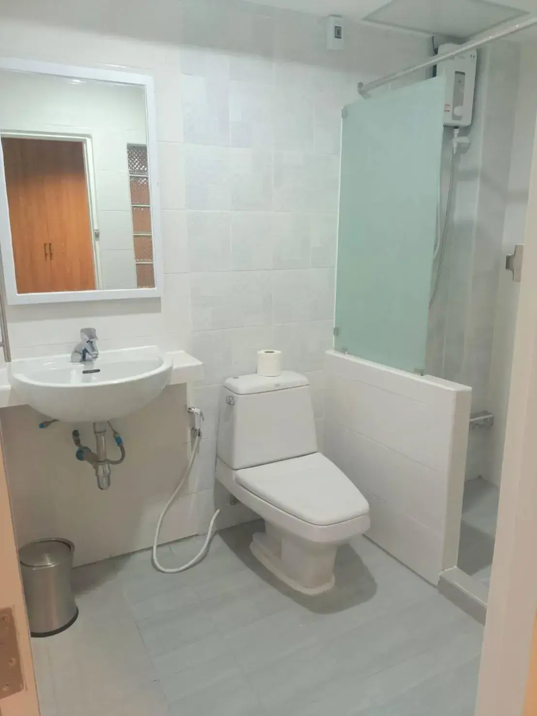 Suite with City View - single occupancy in Royal Garden Home Hotel Suite with City View - single occupancy in Royal Garden Home Hotel