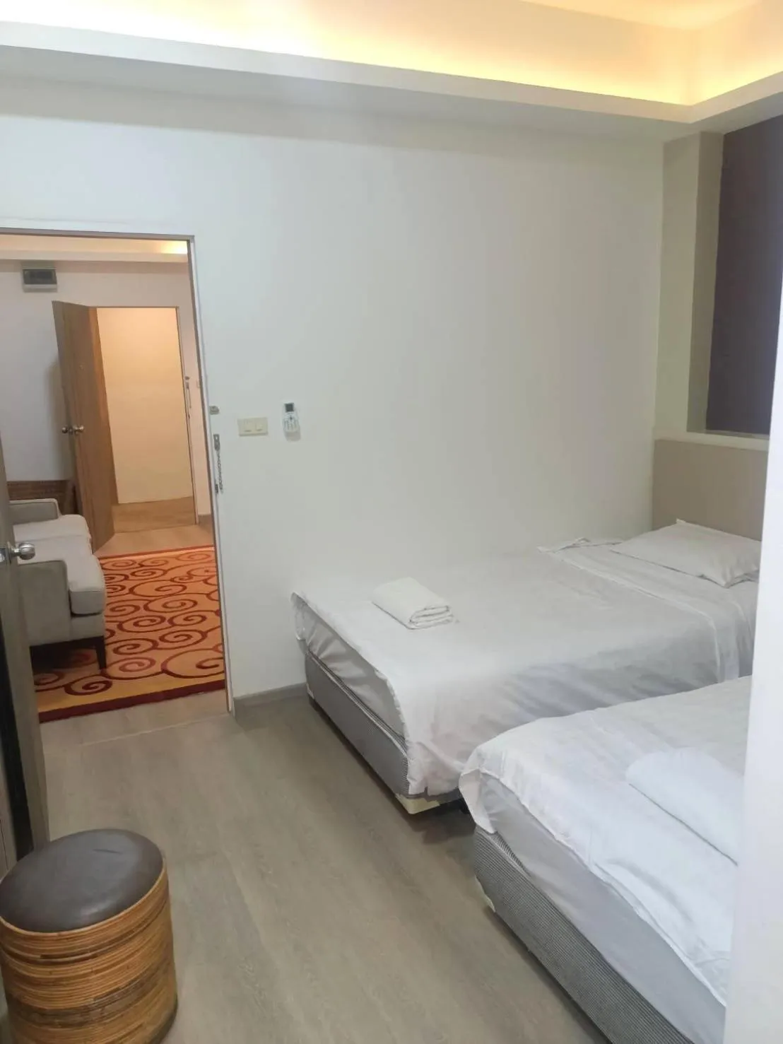 Bedroom, Bed in Royal Garden Home Hotel