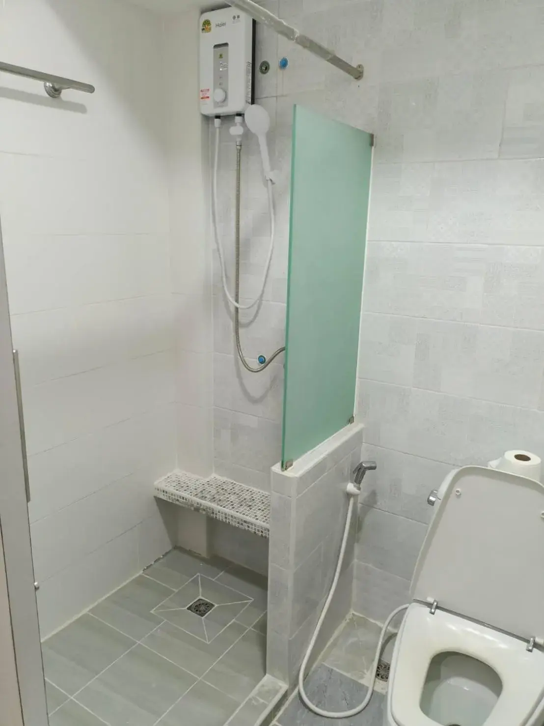 Deluxe King Room in Royal Garden Home Hotel Deluxe King Room in Royal Garden Home Hotel