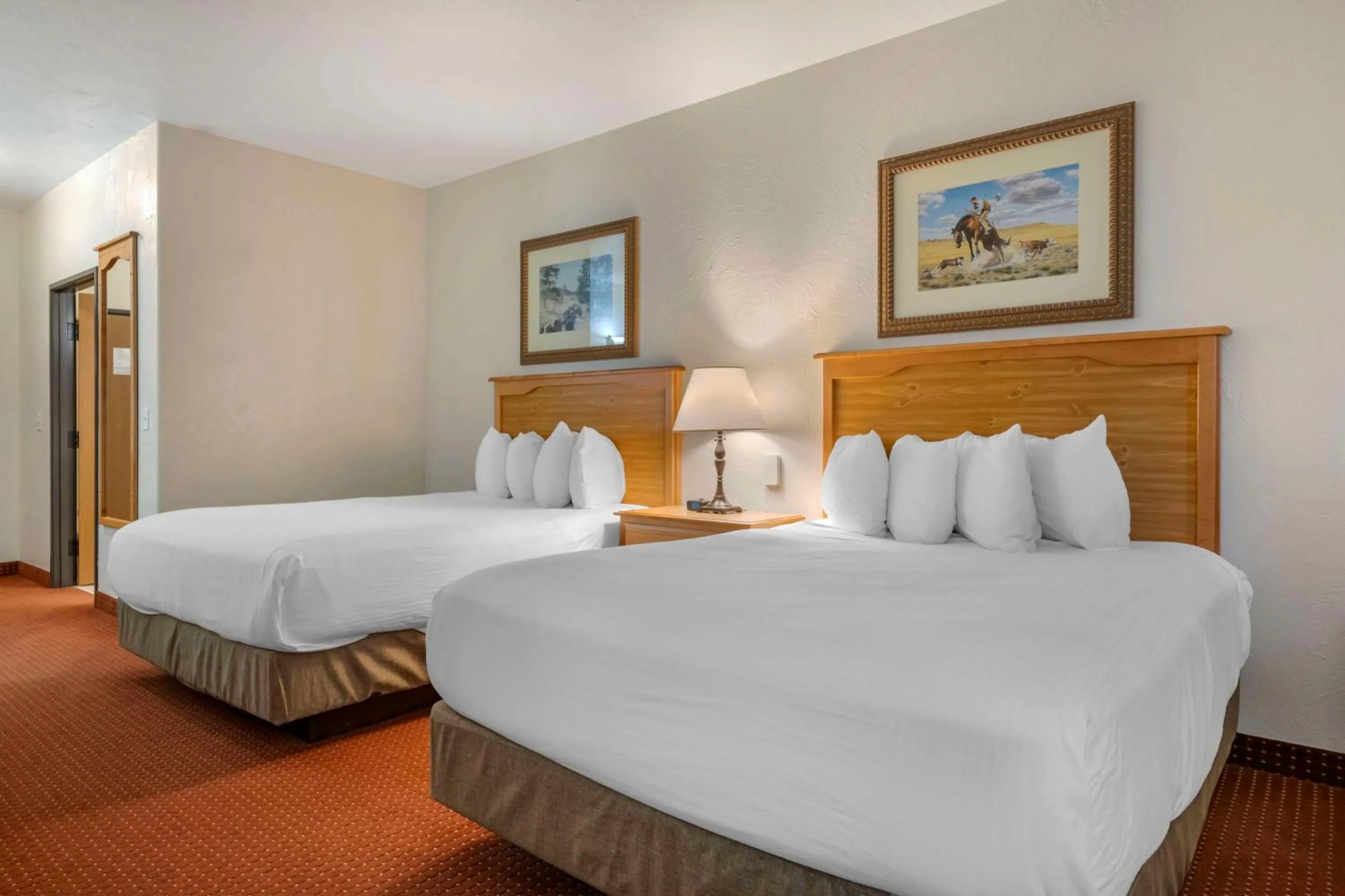 Bedroom, Bed in Best Western Devils Tower Inn