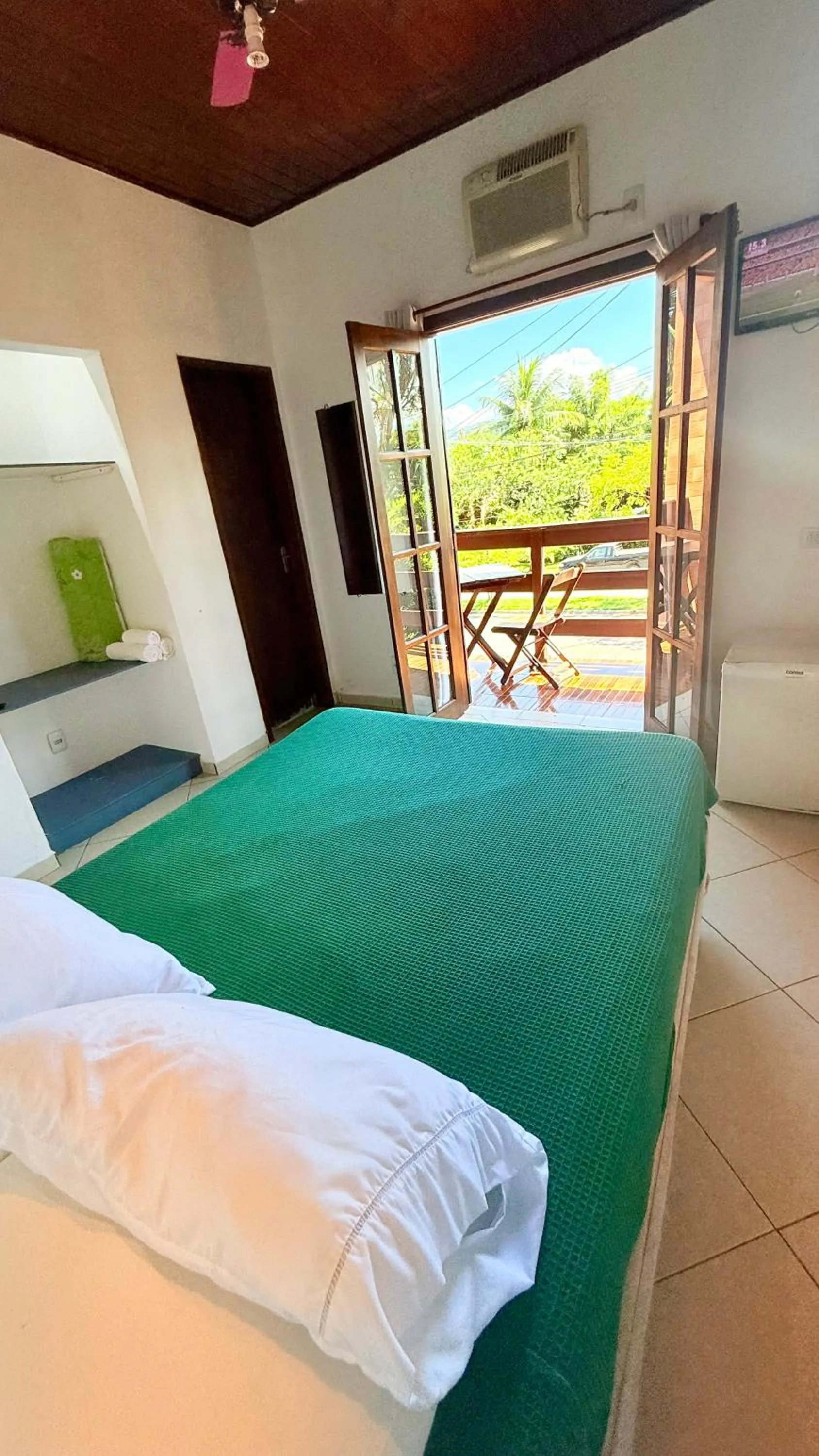 View (from property/room), Bed in Pousada Cores Do Mar
