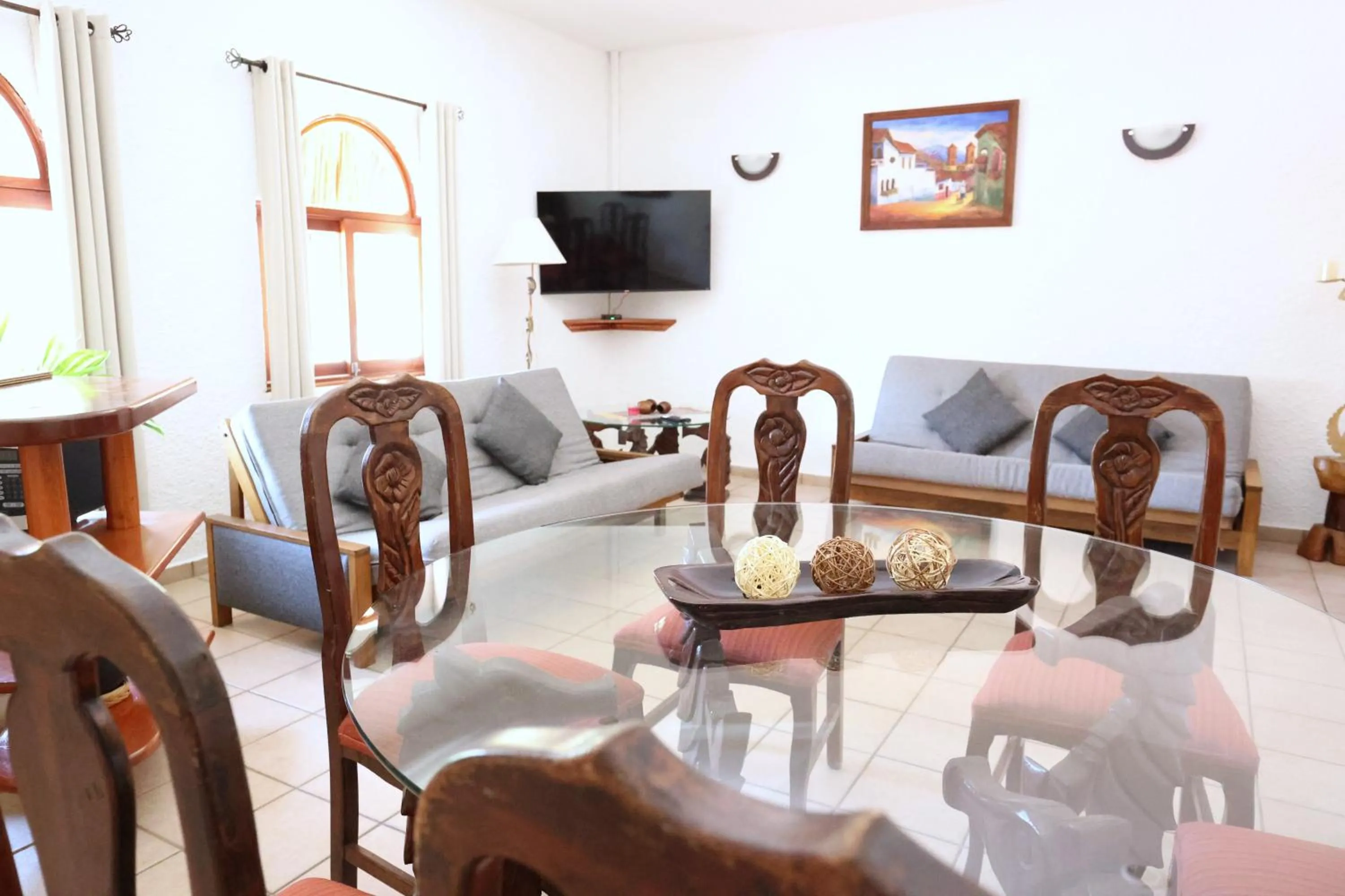 TV and multimedia in Hotel Bosque Caribe, 5th Av. zone