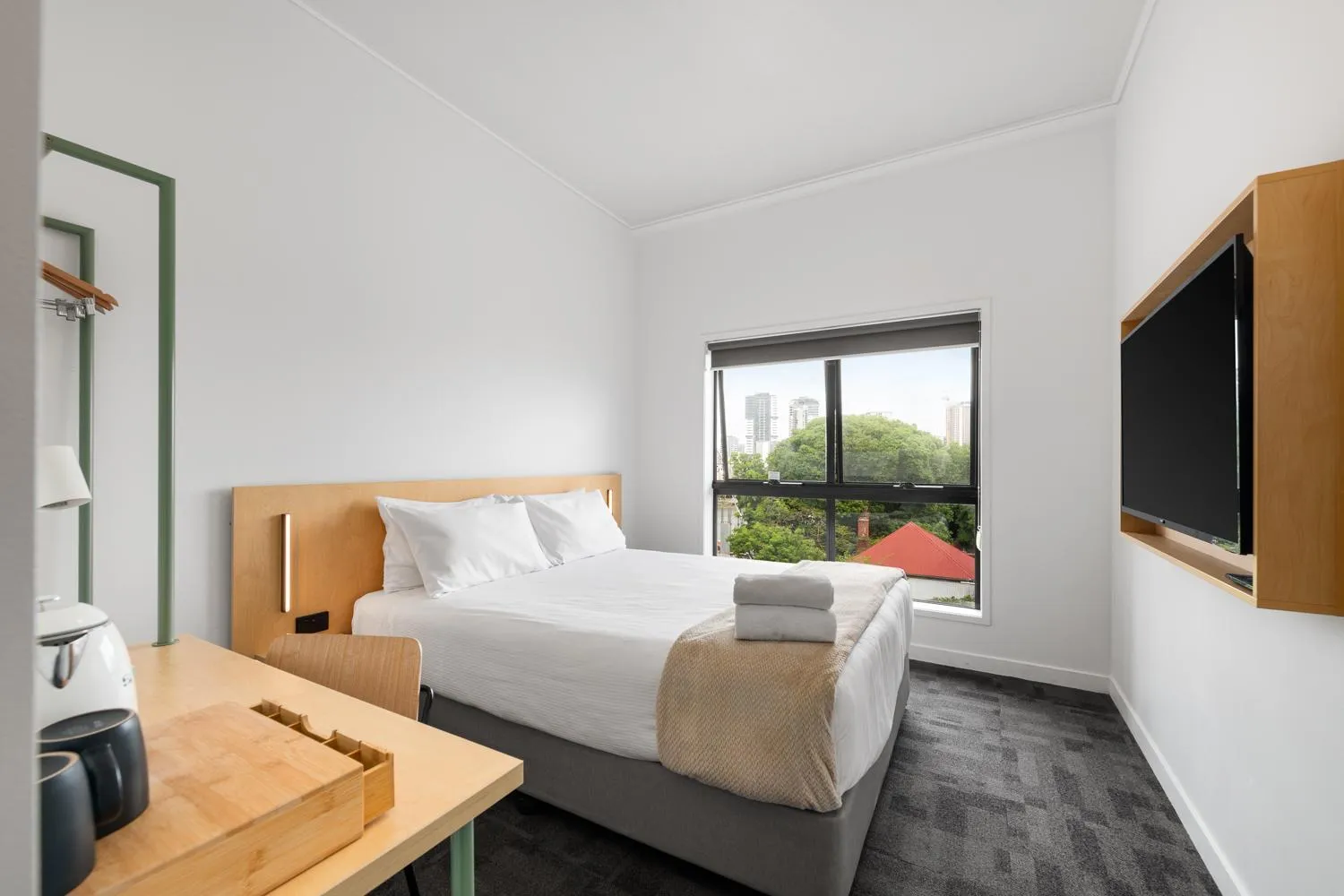 Bed in YHA Brisbane City