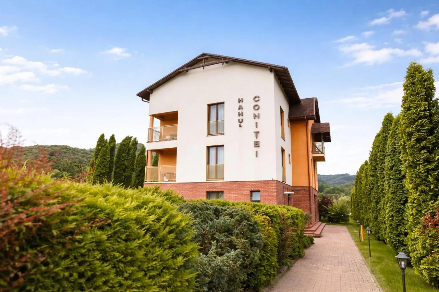 Property building in Hanul Conitei