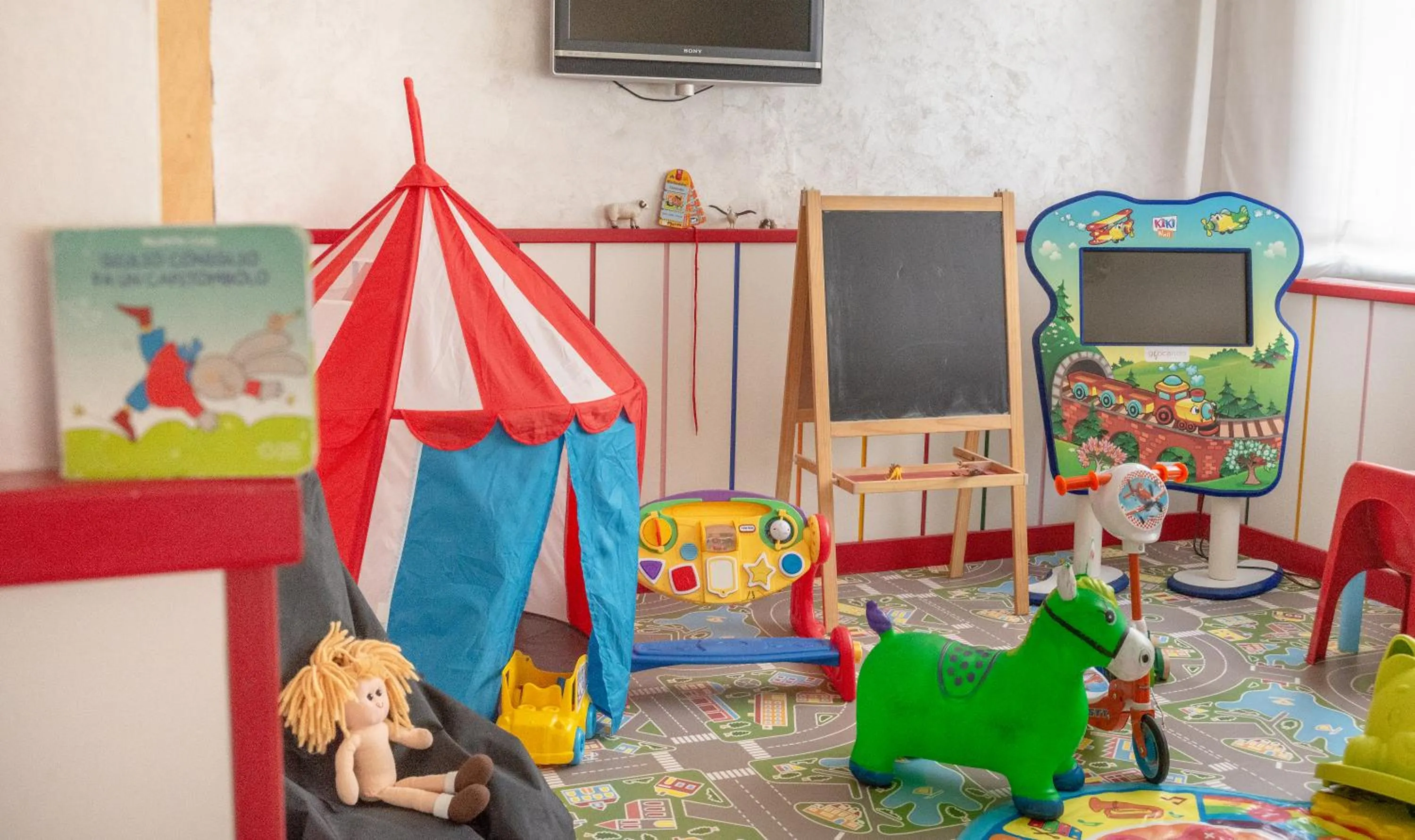 children in Hotel Antille e Azzorre