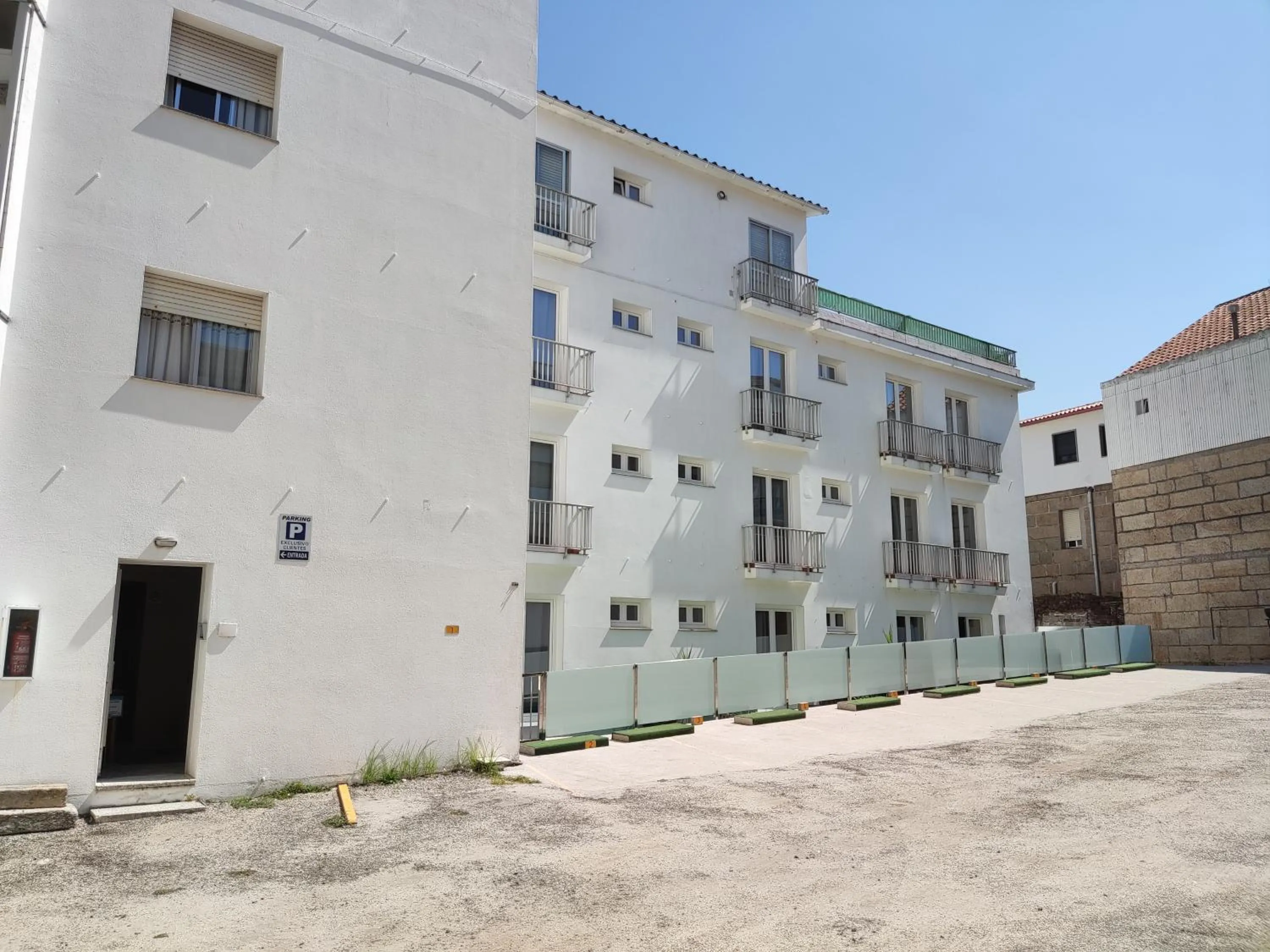 Parking in Hotel Nuevo Cachalote