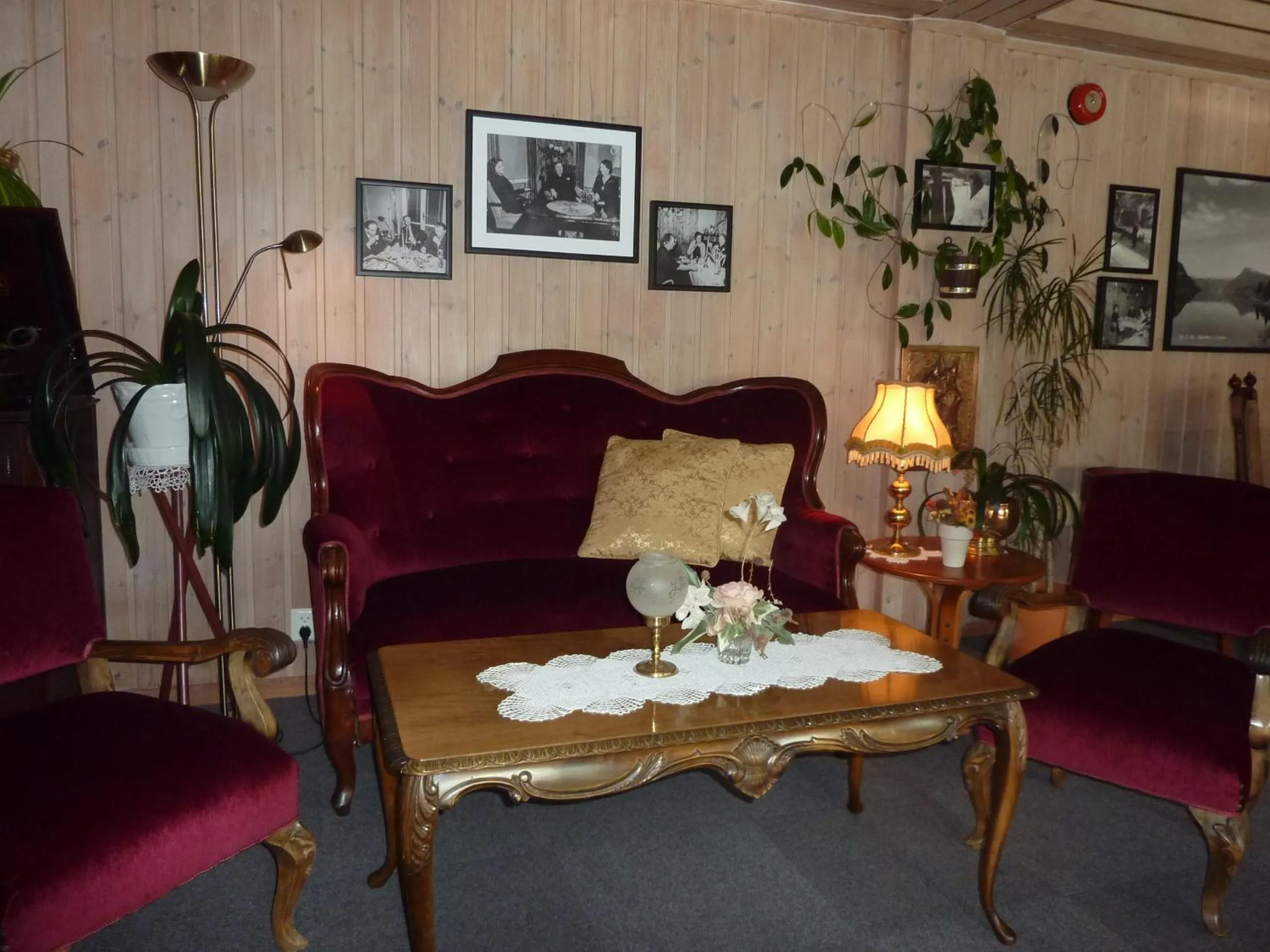 Living room in Eikum Hotel