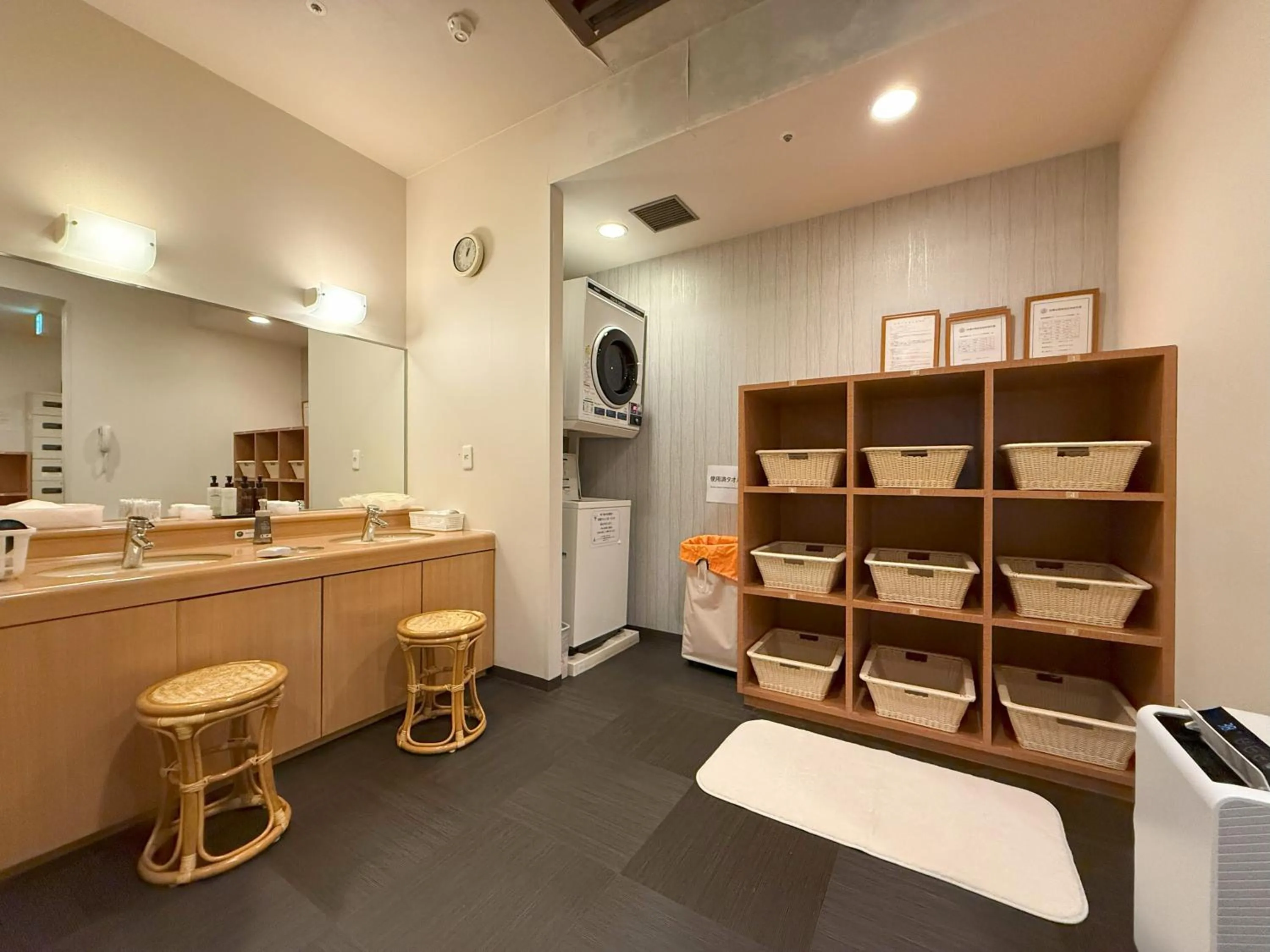 Public Bath in Hotel Route-Inn Hakata Ekimae -Hakataguchi-