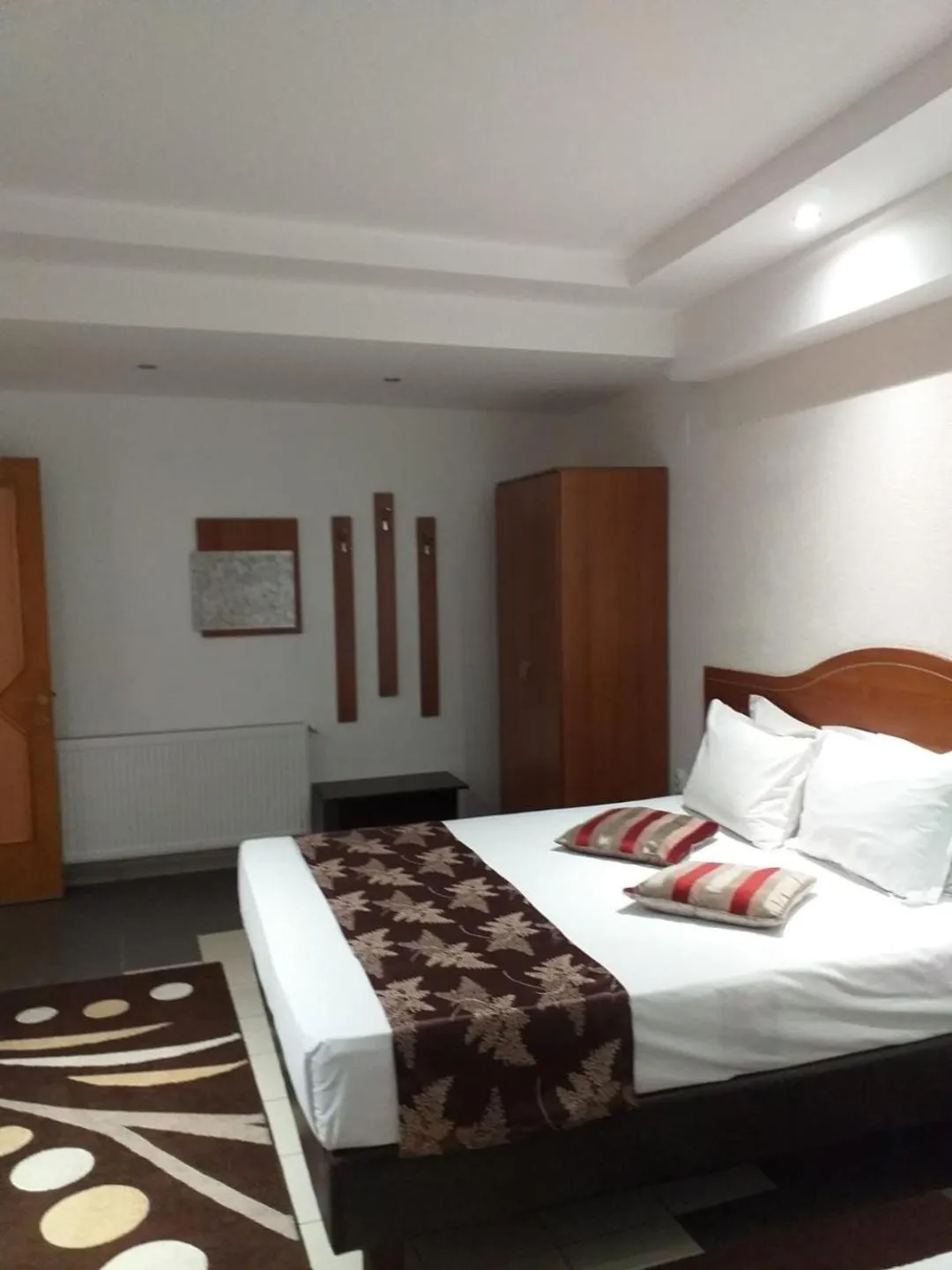 Bed in Hotel Tranzzit