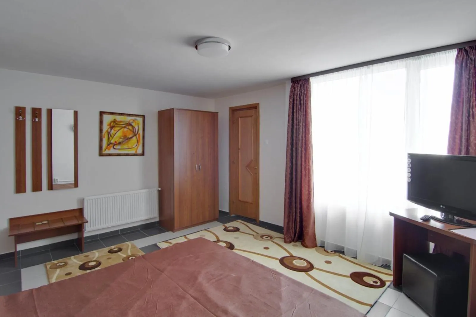 Bed in Hotel Tranzzit