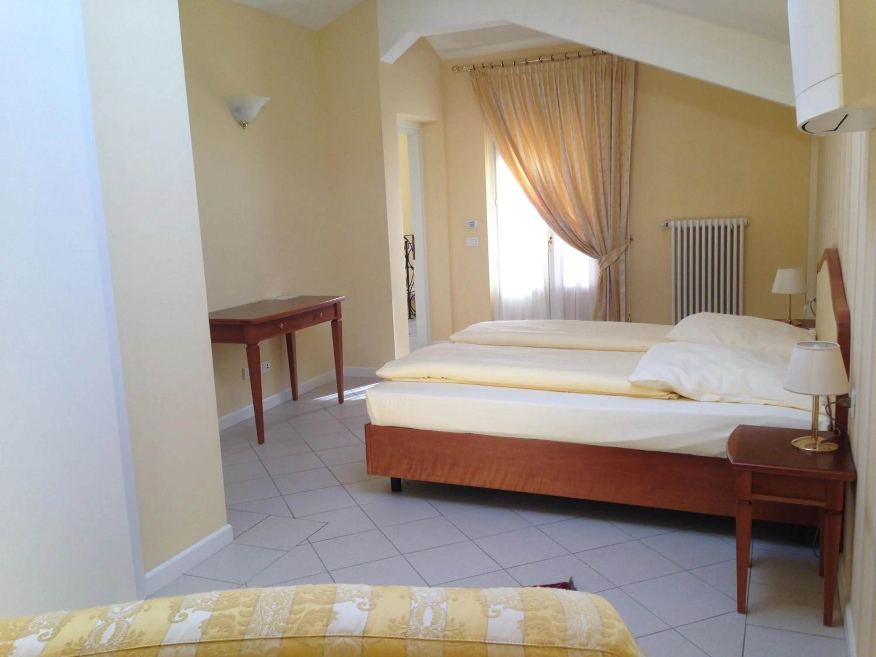 Photo of the whole room, Bed in Hotel Villa Delle Palme