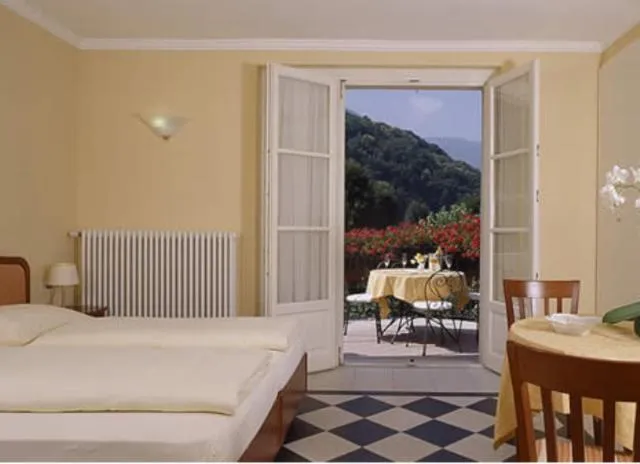 Balcony/Terrace, Bed in Hotel Villa Delle Palme