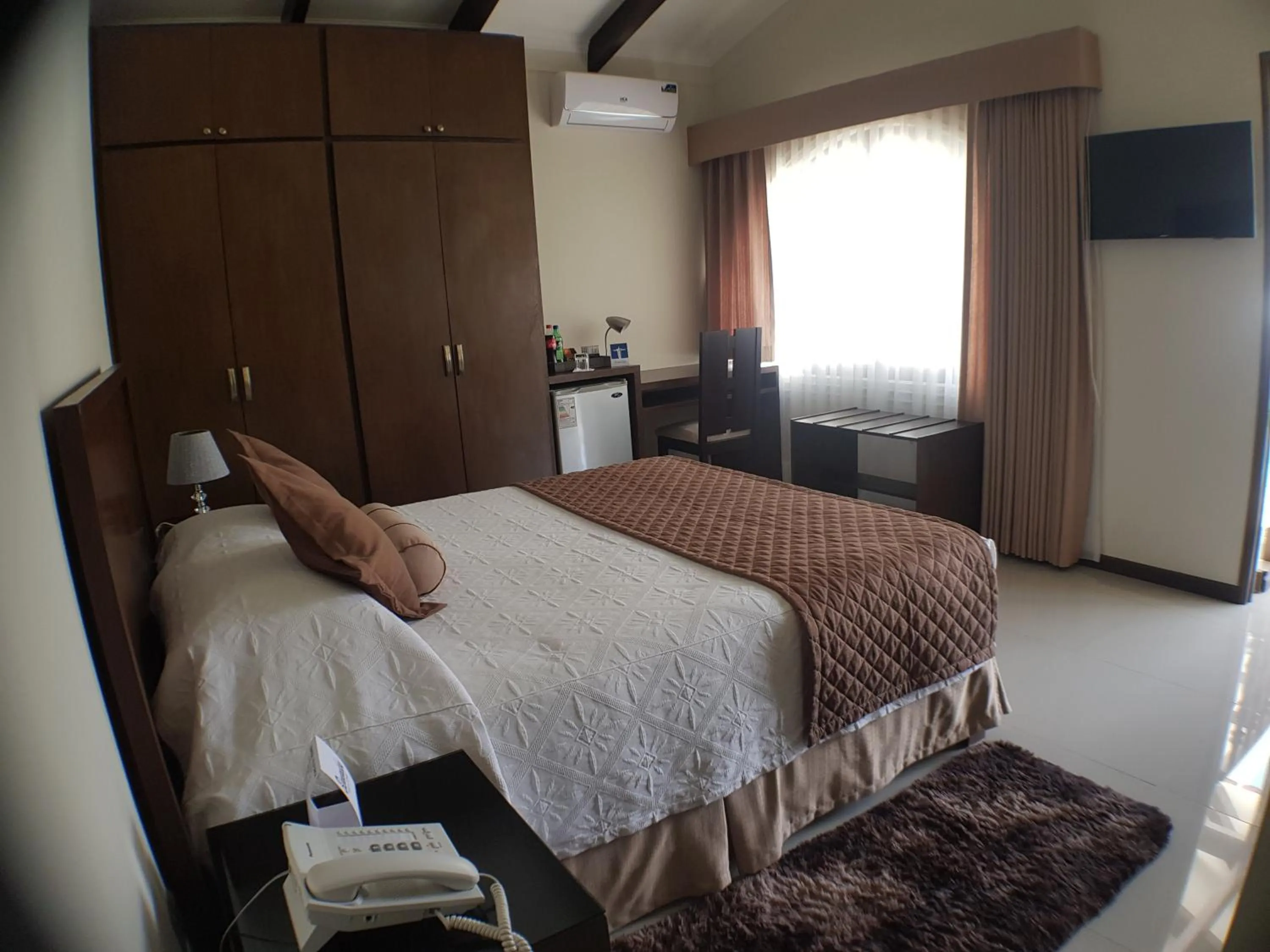 Staff, Bed in Hotel Boutique Casamagna