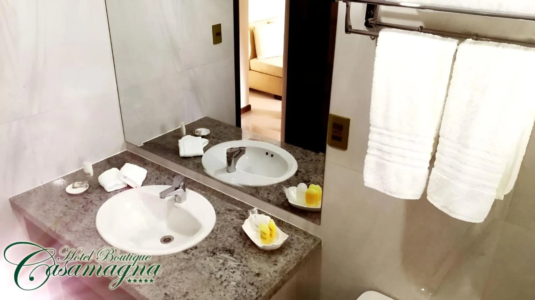 Bathroom in Hotel Boutique Casamagna