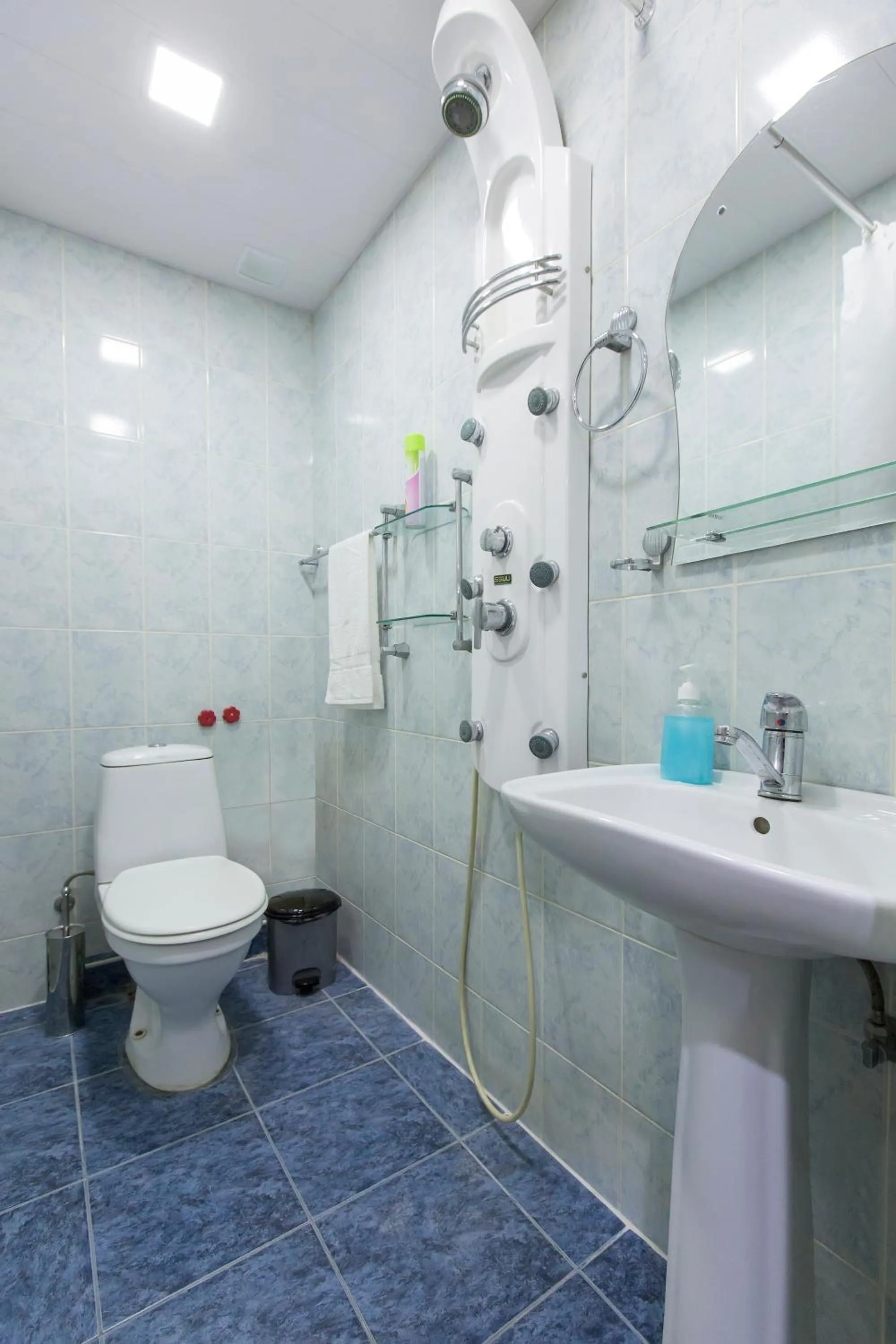 Shower in Umba Apartment N1 - 2 bedrooms