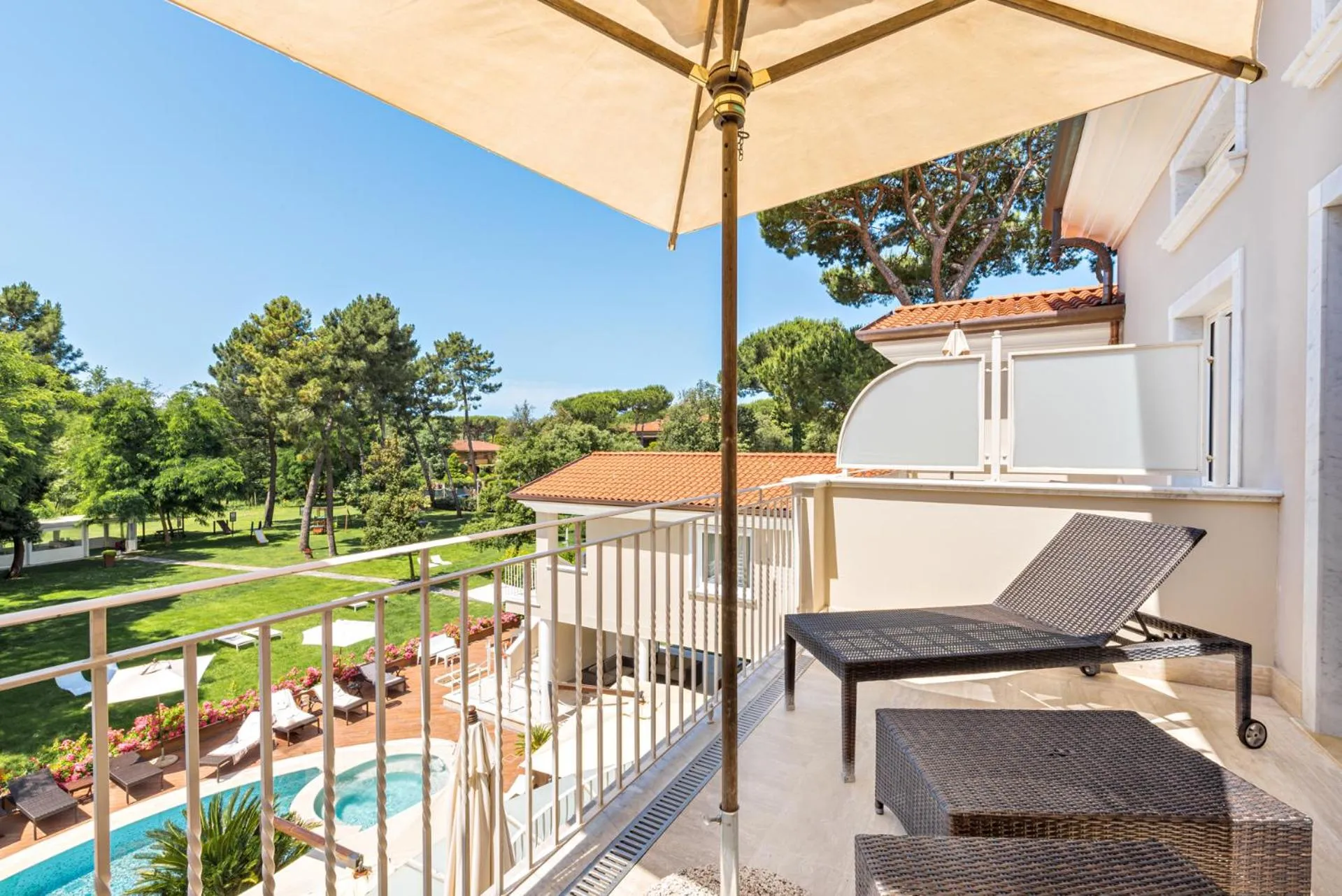 Photo of the whole room in Hotel Stella Della Versilia