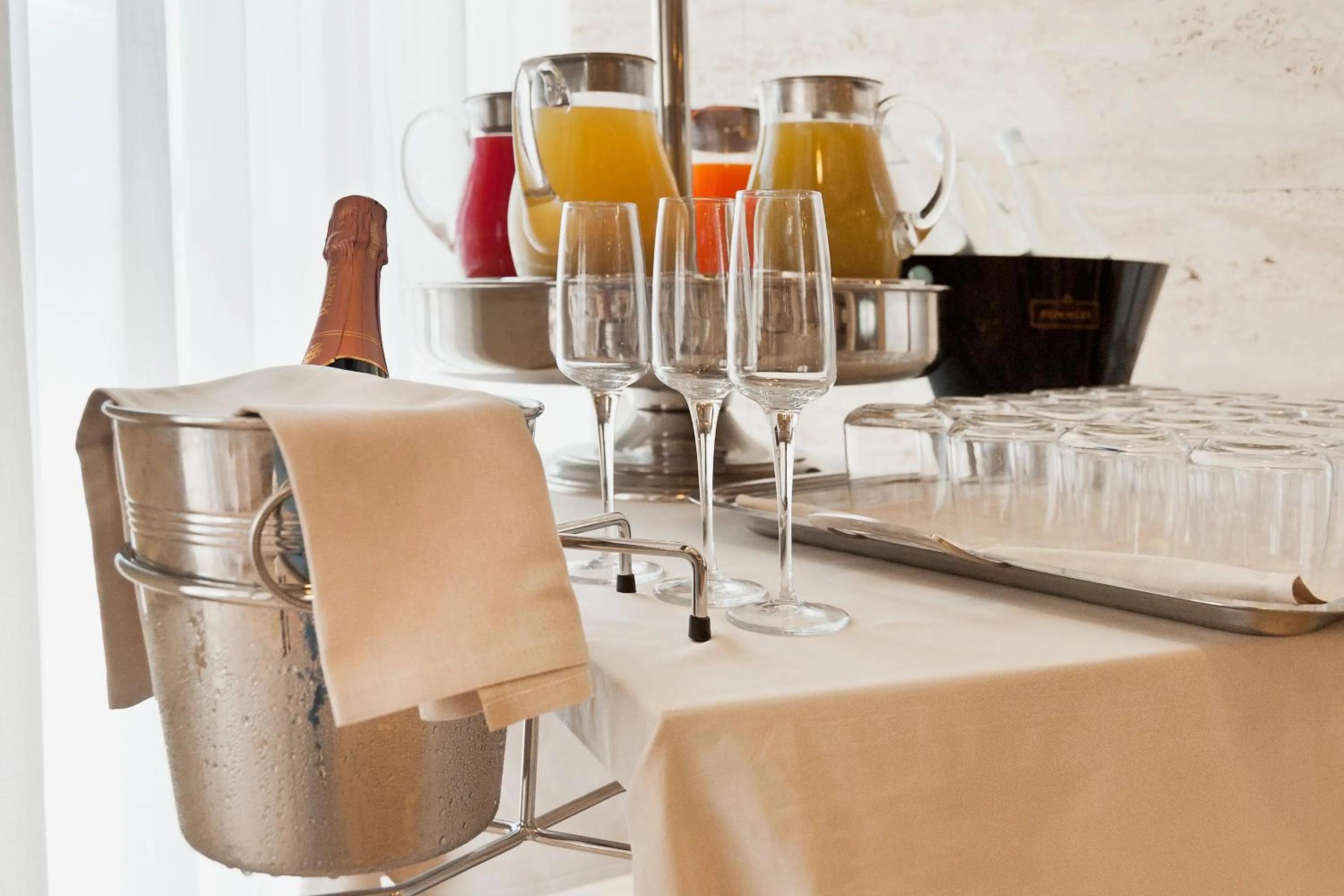 Restaurant/places to eat in Hotel Stella Della Versilia