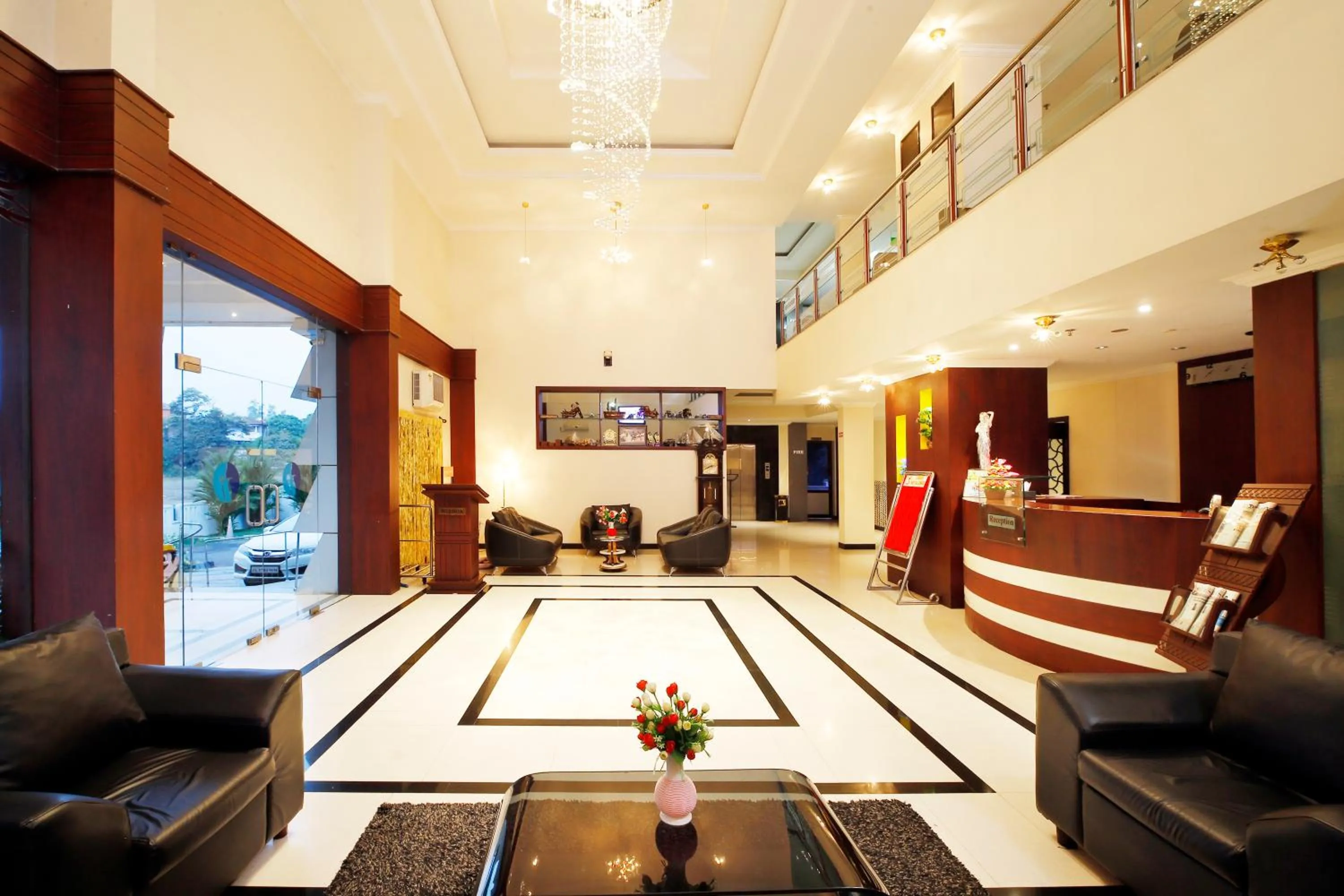 Rose International Hotel