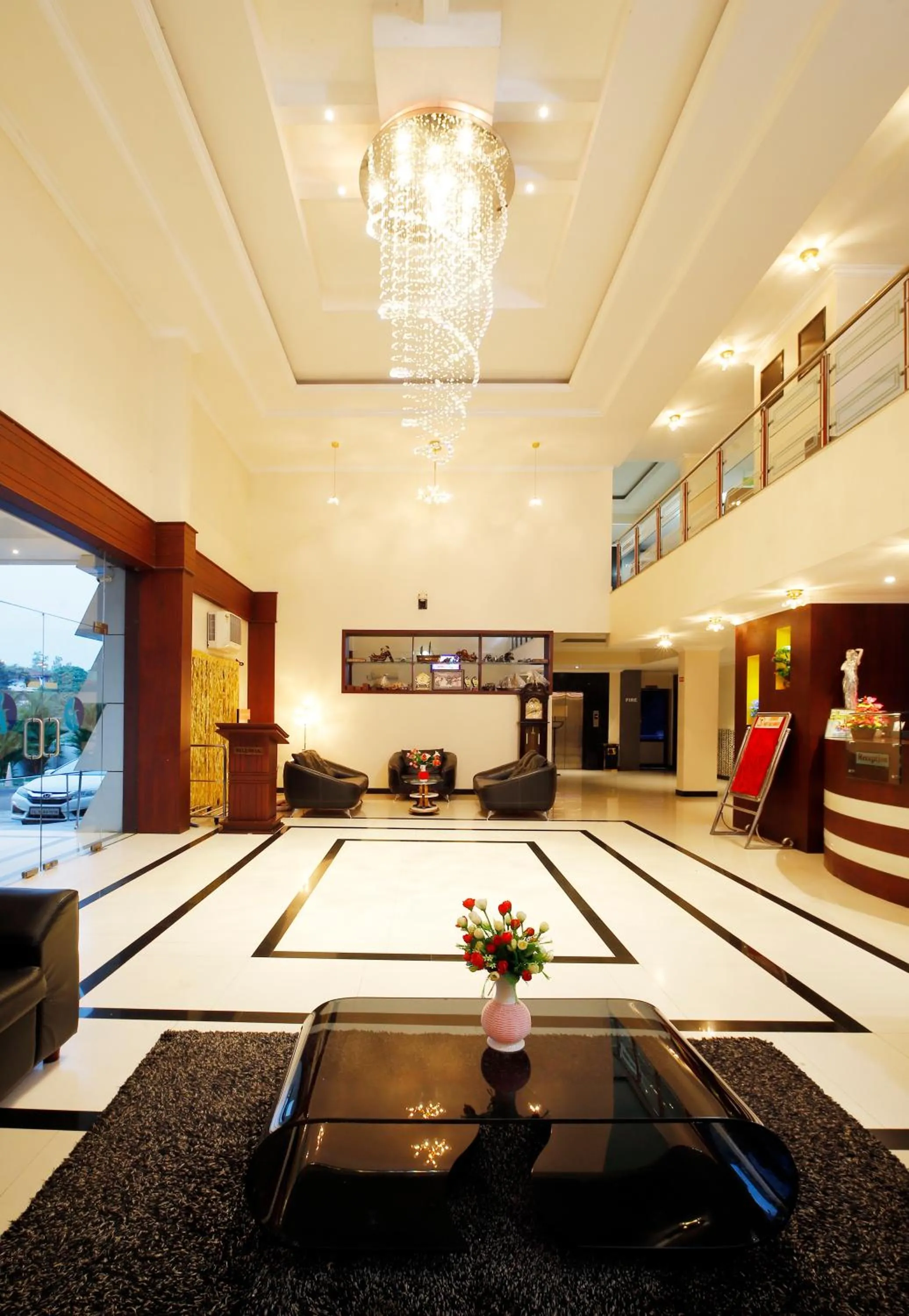 Rose International Hotel