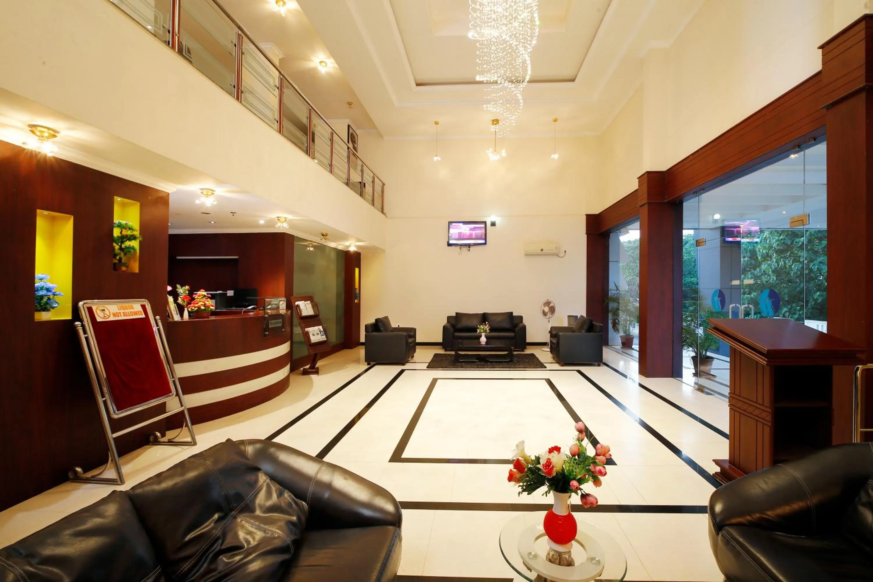 Rose International Hotel