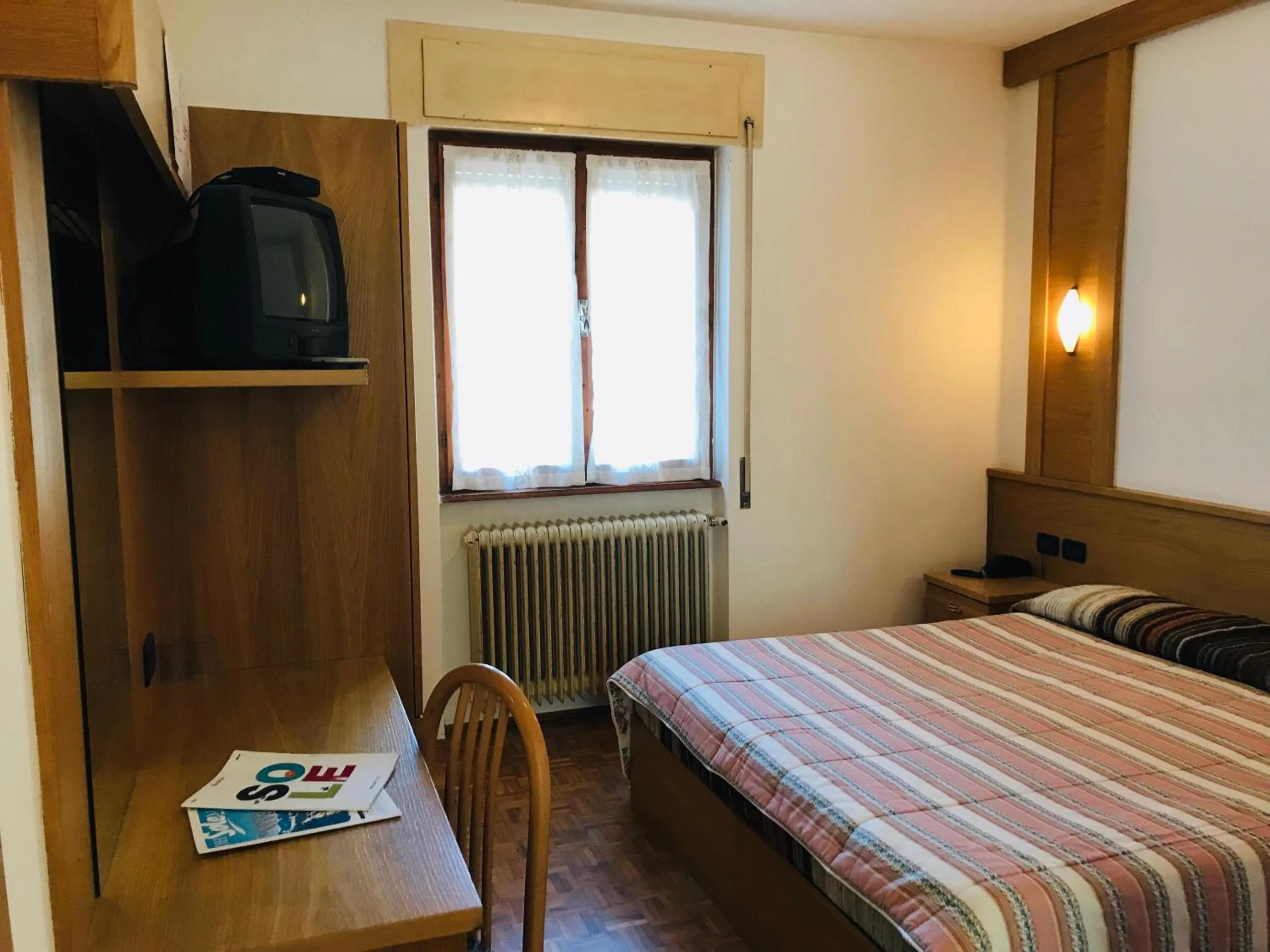 Bedroom, Bed in Hotel Santoni