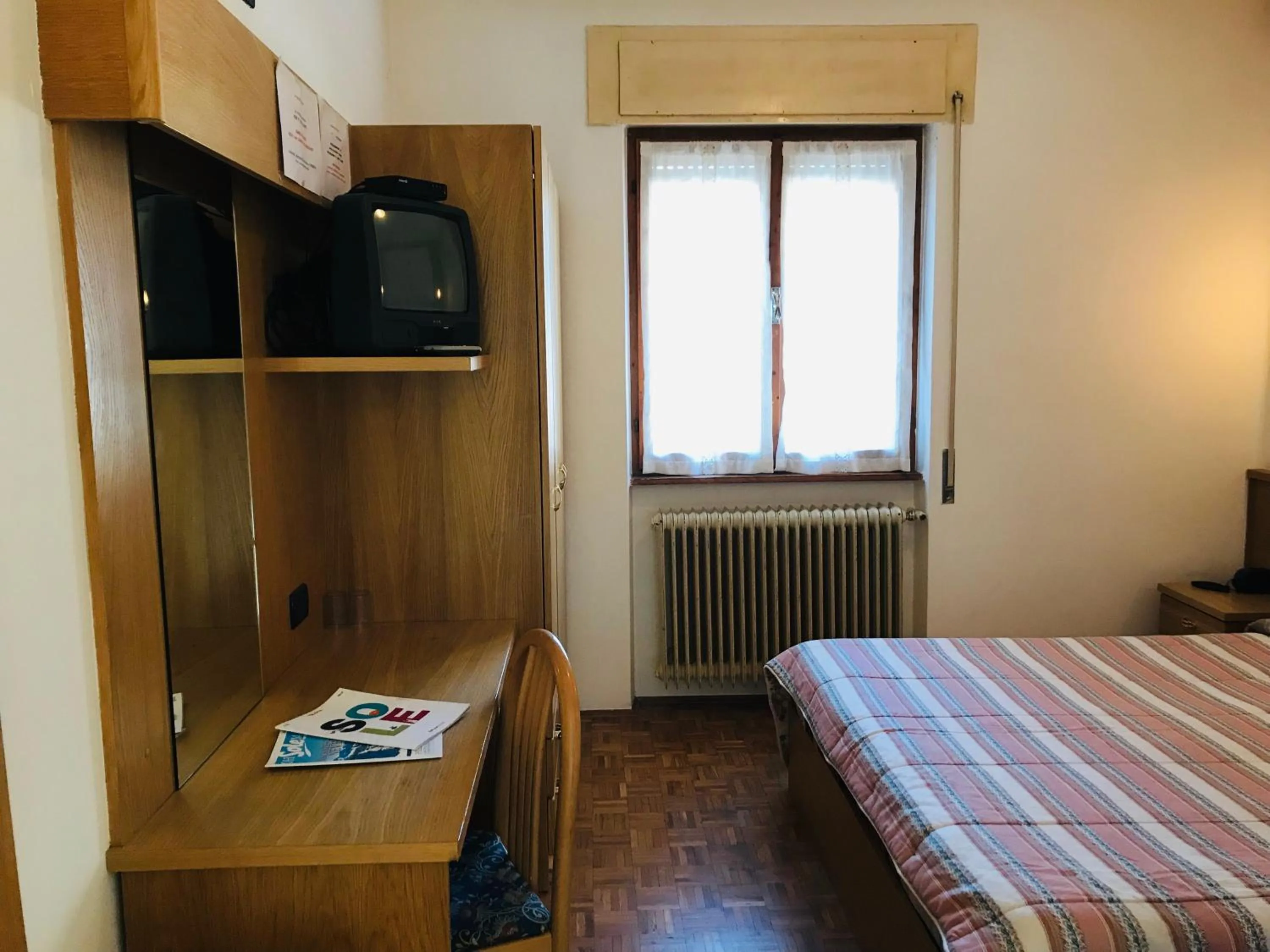 Bedroom, Bed in Hotel Santoni