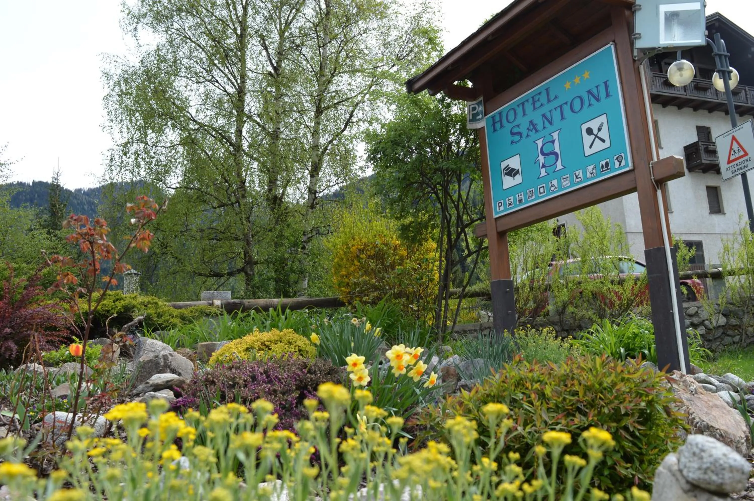 Summer in Hotel Santoni