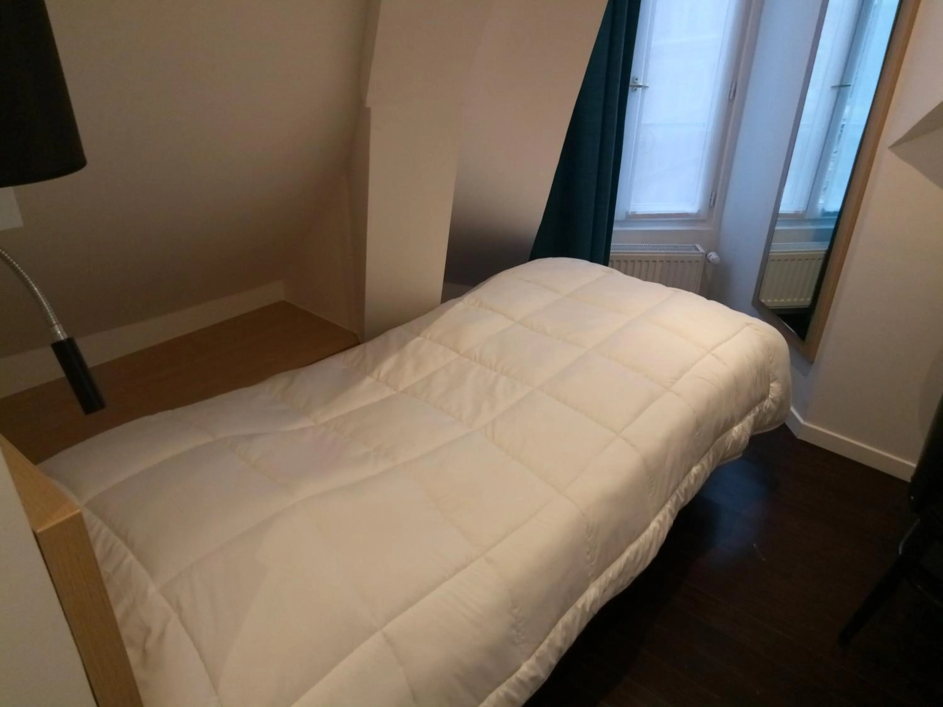 Bed in Hotel Rivoli