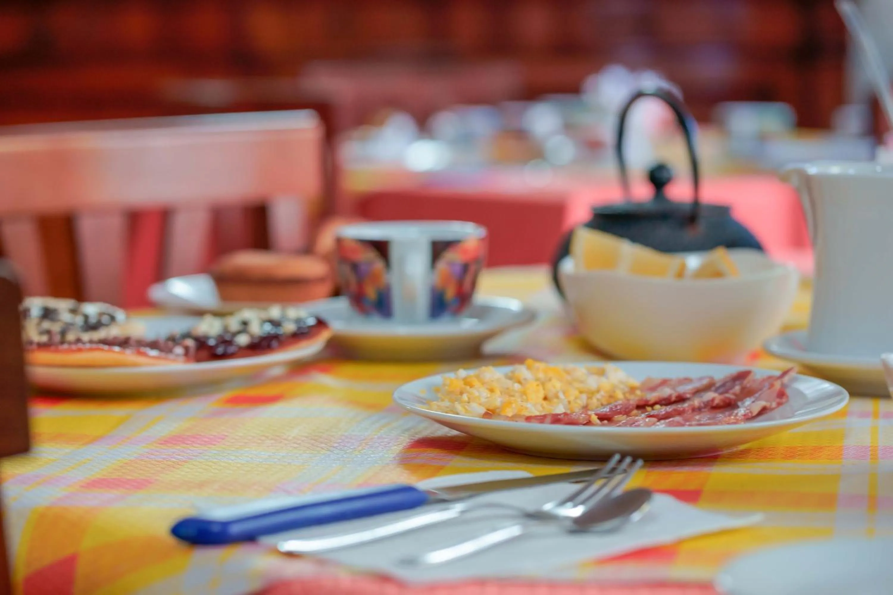 Food and drinks in Antico Frantoio Cairoli B&B Exclusive Room