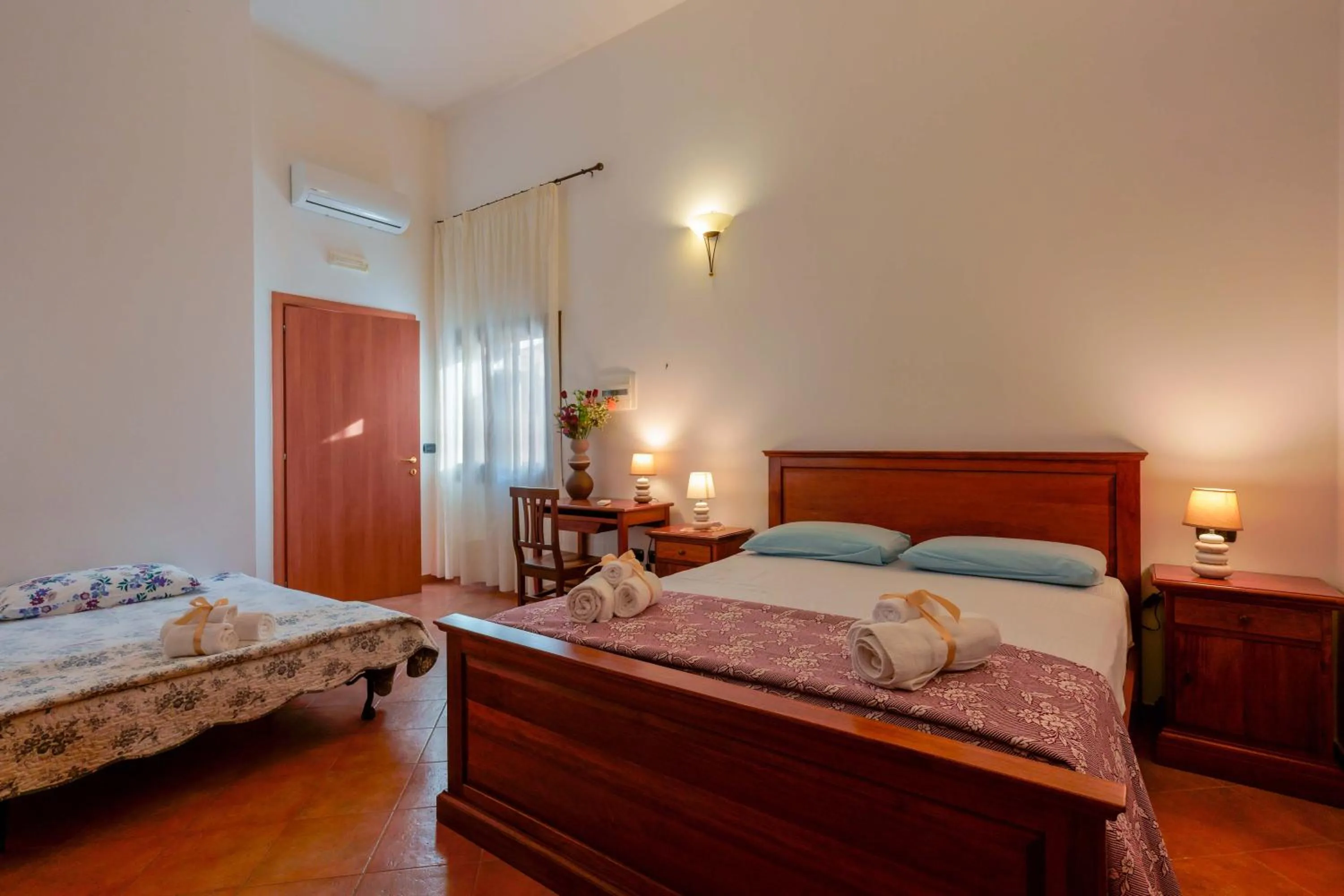 Photo of the whole room, Bed in Antico Frantoio Cairoli B&B Exclusive Room