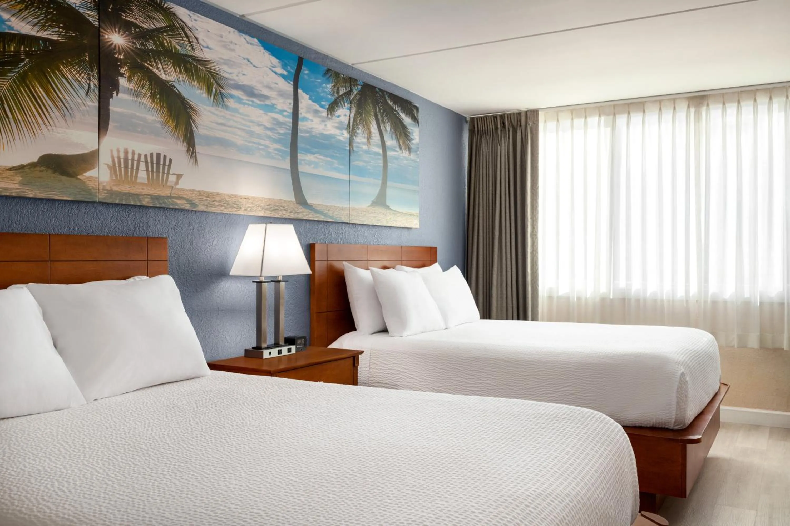 Bedroom, Bed in enVision Hotel Miami International Airport