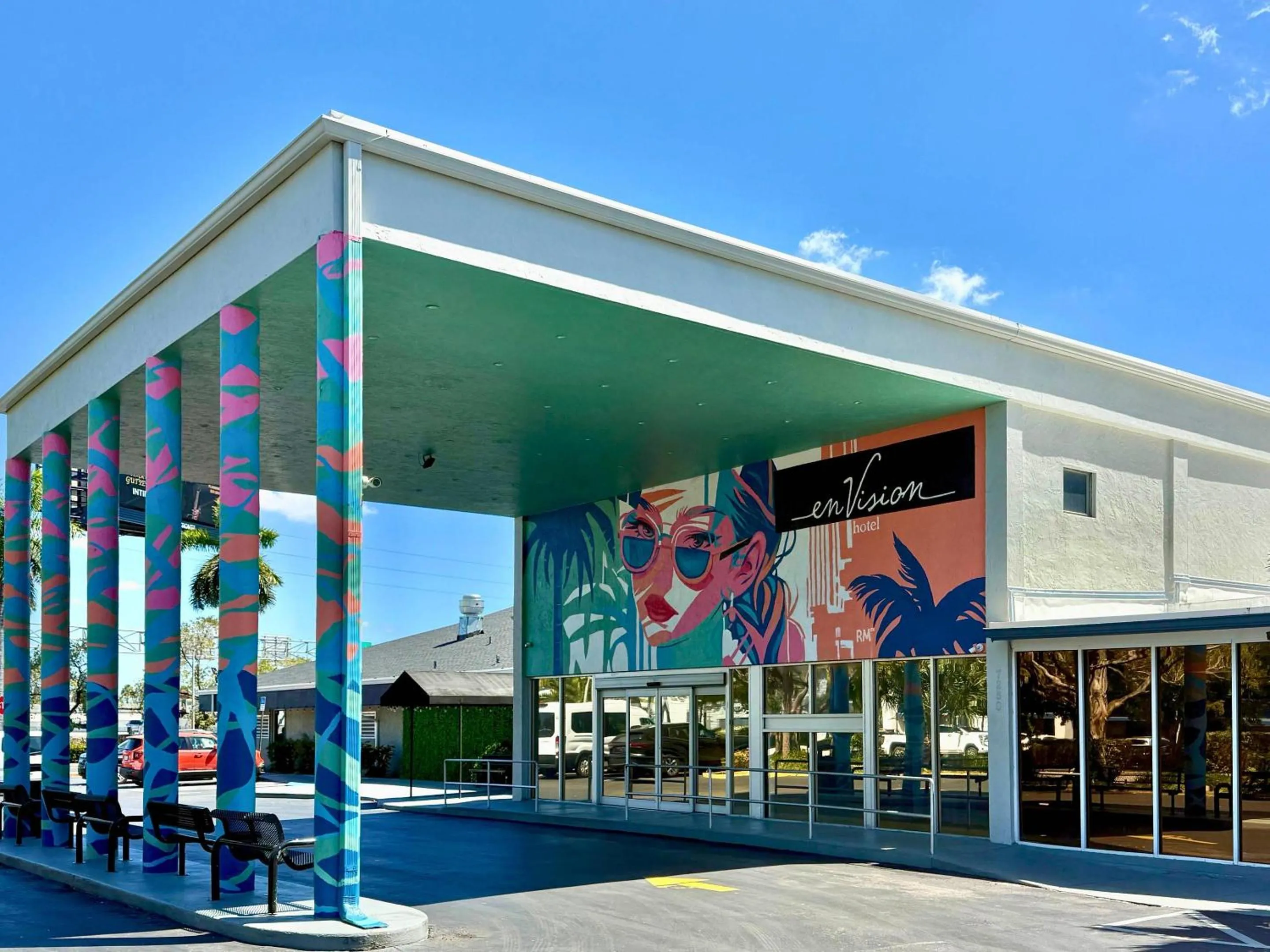 Property building in enVision Hotel Miami International Airport